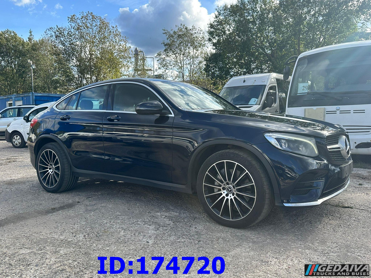 MERCEDES-BENZ GLC Coupe 220 4x4 - SUV: תמונה 2 MERCEDES-BENZ GLC Coupe 220 4x4 - SUV: תמונה 2
