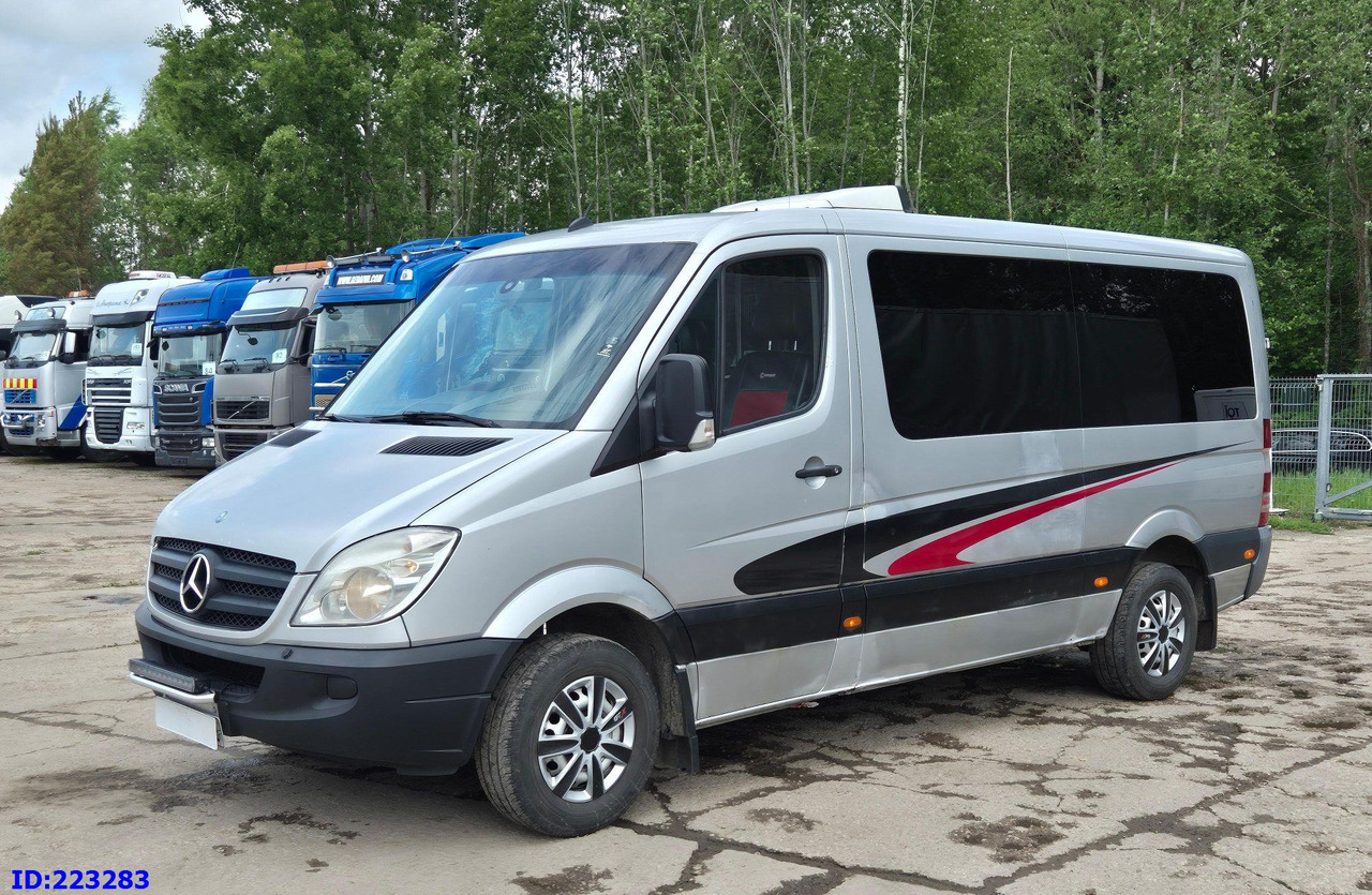 MERCEDES-BENZ Sprinter 313 - Kasten VIP -Euro5 - אוטובוס בין עירוני: תמונה 1 MERCEDES-BENZ Sprinter 313 - Kasten VIP -Euro5 - אוטובוס בין עירוני: תמונה 1