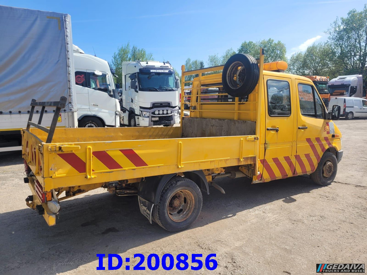 MERCEDES-BENZ Sprinter 408D - 5 Seater - משאית צד נופל/ שטוחה: תמונה 4 MERCEDES-BENZ Sprinter 408D - 5 Seater - משאית צד נופל/ שטוחה: תמונה 4