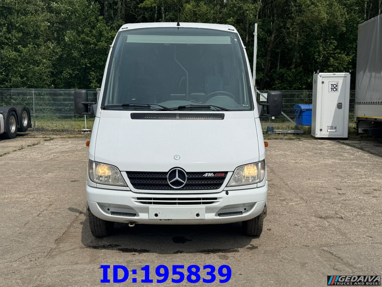 MERCEDES-BENZ Sprinter 416 Pegabus 17place - אוטובוס בין עירוני: תמונה 2 MERCEDES-BENZ Sprinter 416 Pegabus 17place - אוטובוס בין עירוני: תמונה 2