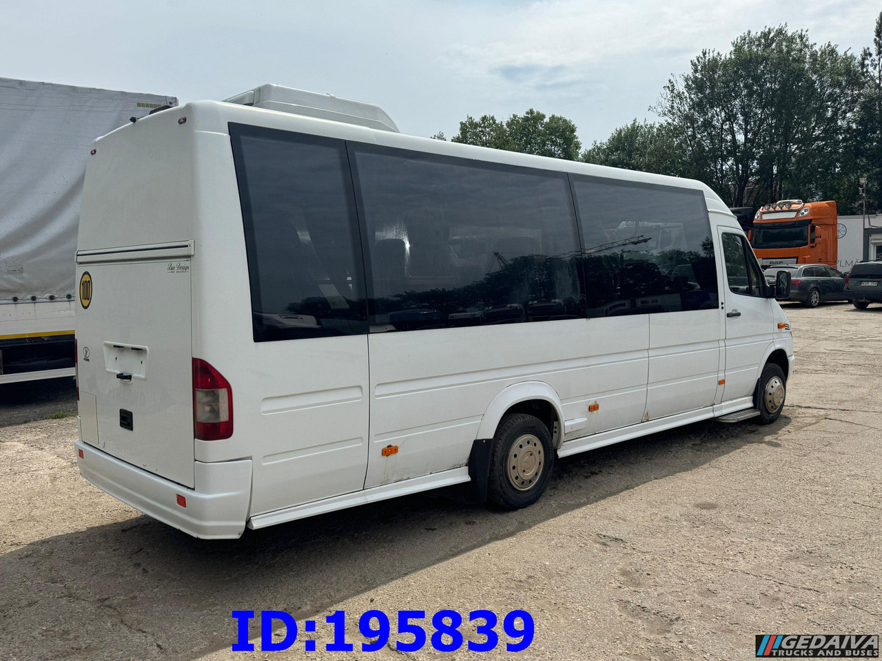 MERCEDES-BENZ Sprinter 416 Pegabus 17place - אוטובוס בין עירוני: תמונה 4 MERCEDES-BENZ Sprinter 416 Pegabus 17place - אוטובוס בין עירוני: תמונה 4