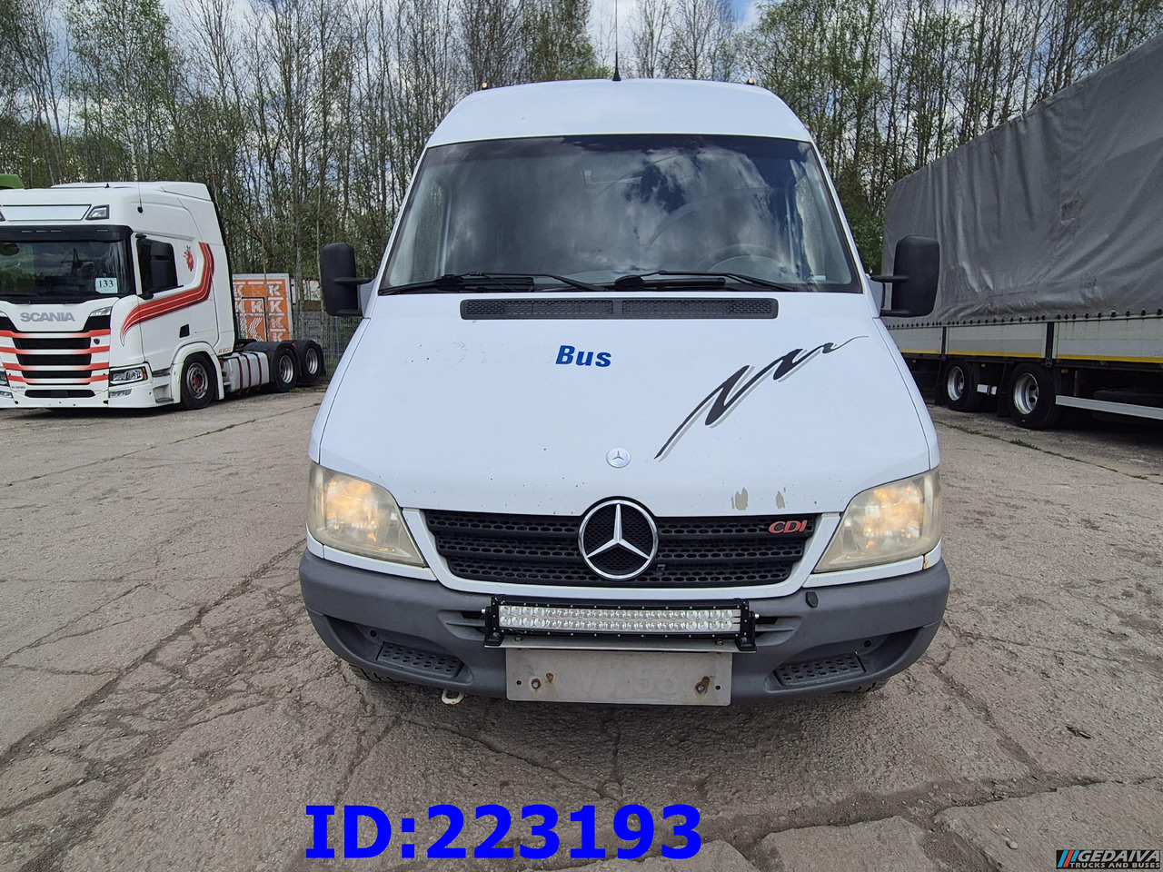 MERCEDES-BENZ Sprinter 416 VIP AC 17-seater - אוטובוס בין עירוני: תמונה 2 MERCEDES-BENZ Sprinter 416 VIP AC 17-seater - אוטובוס בין עירוני: תמונה 2