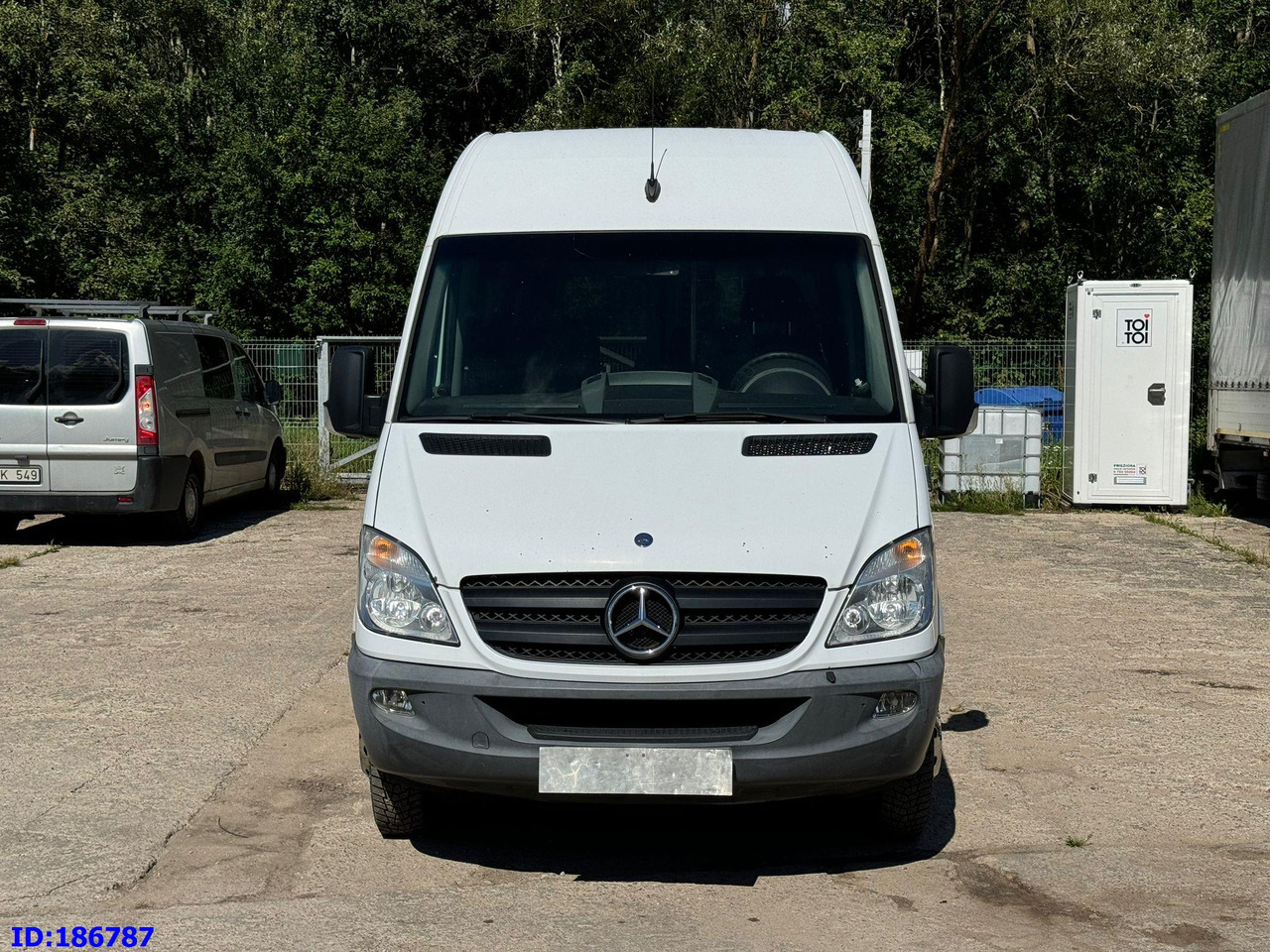 MERCEDES-BENZ Sprinter 516 - 17-seater - Euro5 - אוטובוס בין עירוני: תמונה 2 MERCEDES-BENZ Sprinter 516 - 17-seater - Euro5 - אוטובוס בין עירוני: תמונה 2