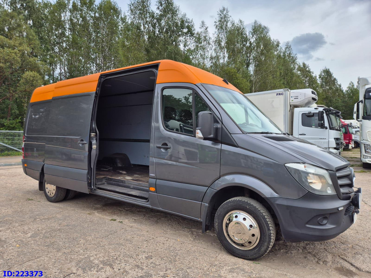MERCEDES-BENZ Sprinter 516 Maxi - כלי רכב מסחרי עם לוח: תמונה 4 MERCEDES-BENZ Sprinter 516 Maxi - כלי רכב מסחרי עם לוח: תמונה 4