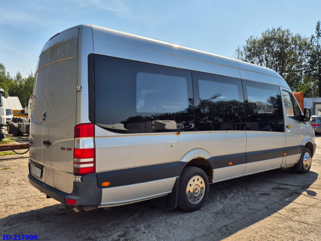 MERCEDES-BENZ Sprinter 516 - VIP - 17 places - אוטובוס בין עירוני: תמונה 5 MERCEDES-BENZ Sprinter 516 - VIP - 17 places - אוטובוס בין עירוני: תמונה 5