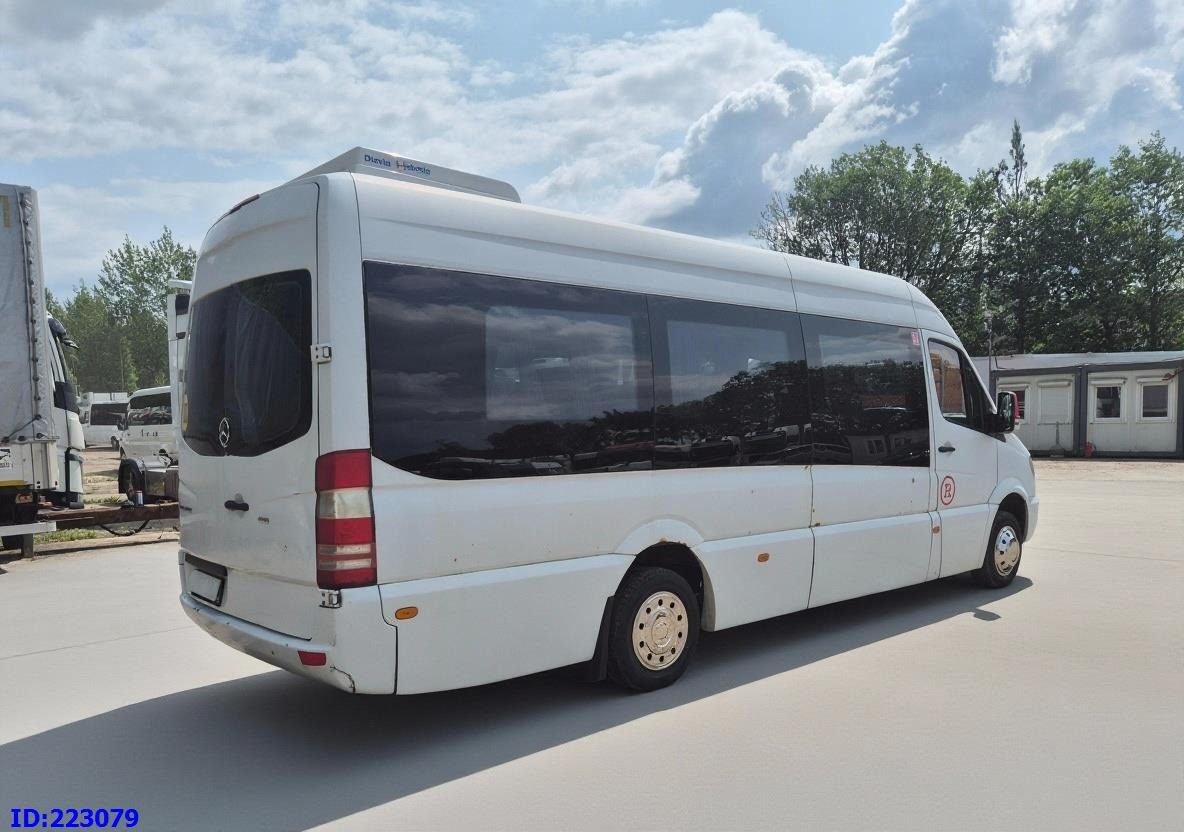 MERCEDES-BENZ Sprinter 516 - VIP - Euro6 - 17 places - מיניבוס, כלי רכב מסחרי לנוסעים: תמונה 4 MERCEDES-BENZ Sprinter 516 - VIP - Euro6 - 17 places - מיניבוס, כלי רכב מסחרי לנוסעים: תמונה 4
