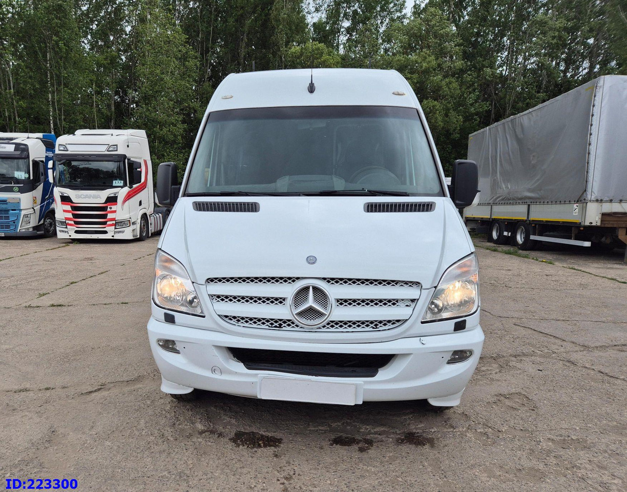 MERCEDES-BENZ Sprinter 518 VIP - 17 Seater - מיניבוס, כלי רכב מסחרי לנוסעים: תמונה 2 MERCEDES-BENZ Sprinter 518 VIP - 17 Seater - מיניבוס, כלי רכב מסחרי לנוסעים: תמונה 2