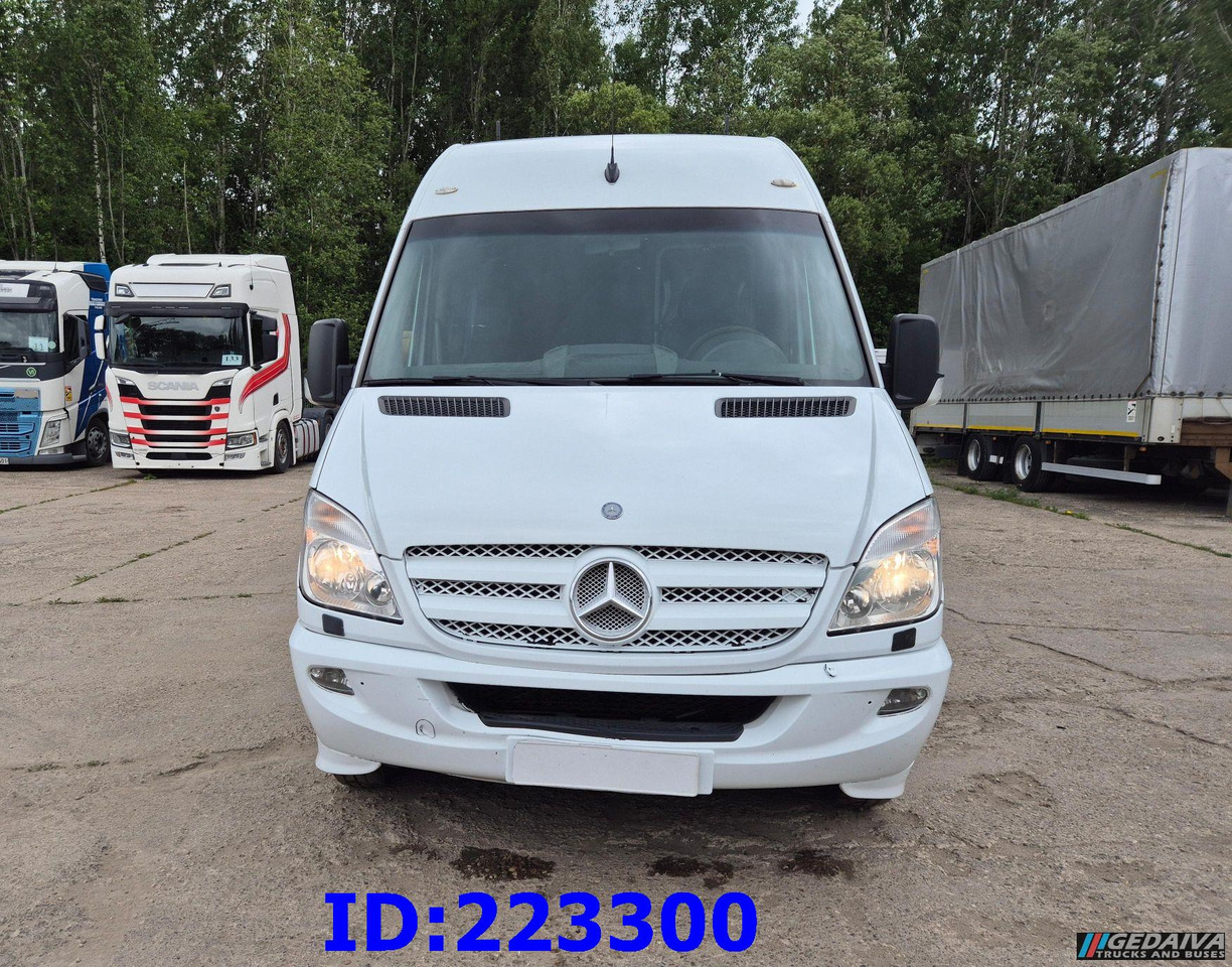 MERCEDES-BENZ Sprinter 518 VIP - 17 Seater - אוטובוס בין עירוני: תמונה 2 MERCEDES-BENZ Sprinter 518 VIP - 17 Seater - אוטובוס בין עירוני: תמונה 2