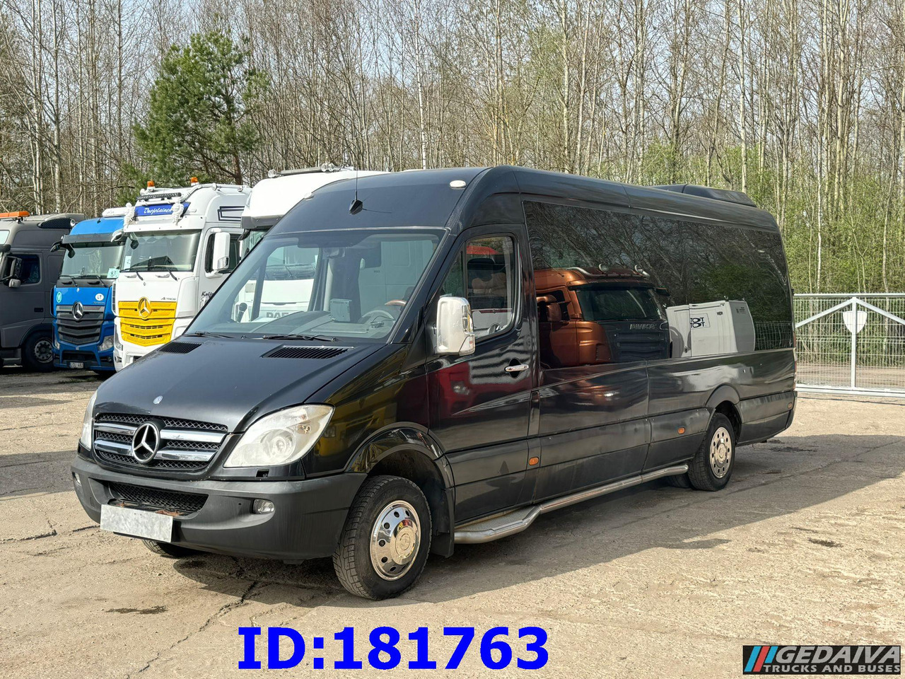 MERCEDES-BENZ Sprinter 518 - VIP - 17 Seater - אוטובוס בין עירוני: תמונה 1 MERCEDES-BENZ Sprinter 518 - VIP - 17 Seater - אוטובוס בין עירוני: תמונה 1