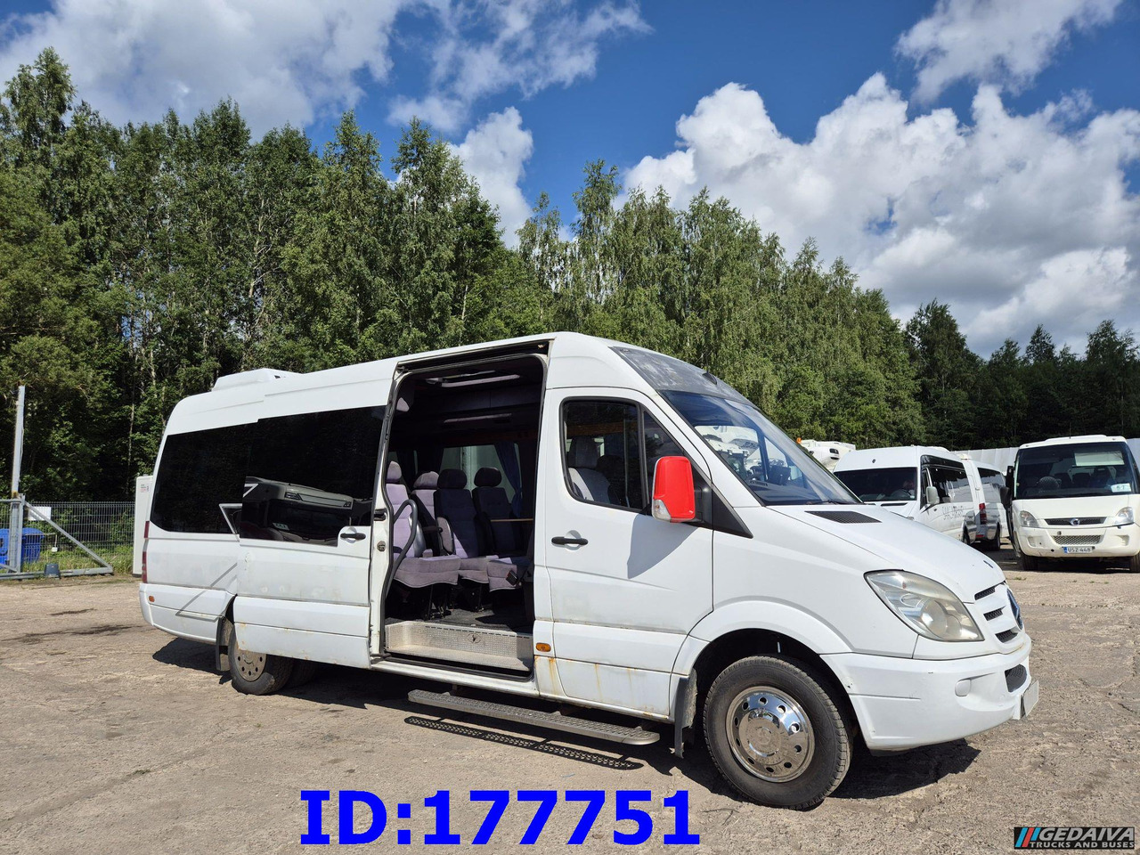 MERCEDES-BENZ Sprinter 518 - VIP - 17-seater - אוטובוס בין עירוני: תמונה 3 MERCEDES-BENZ Sprinter 518 - VIP - 17-seater - אוטובוס בין עירוני: תמונה 3