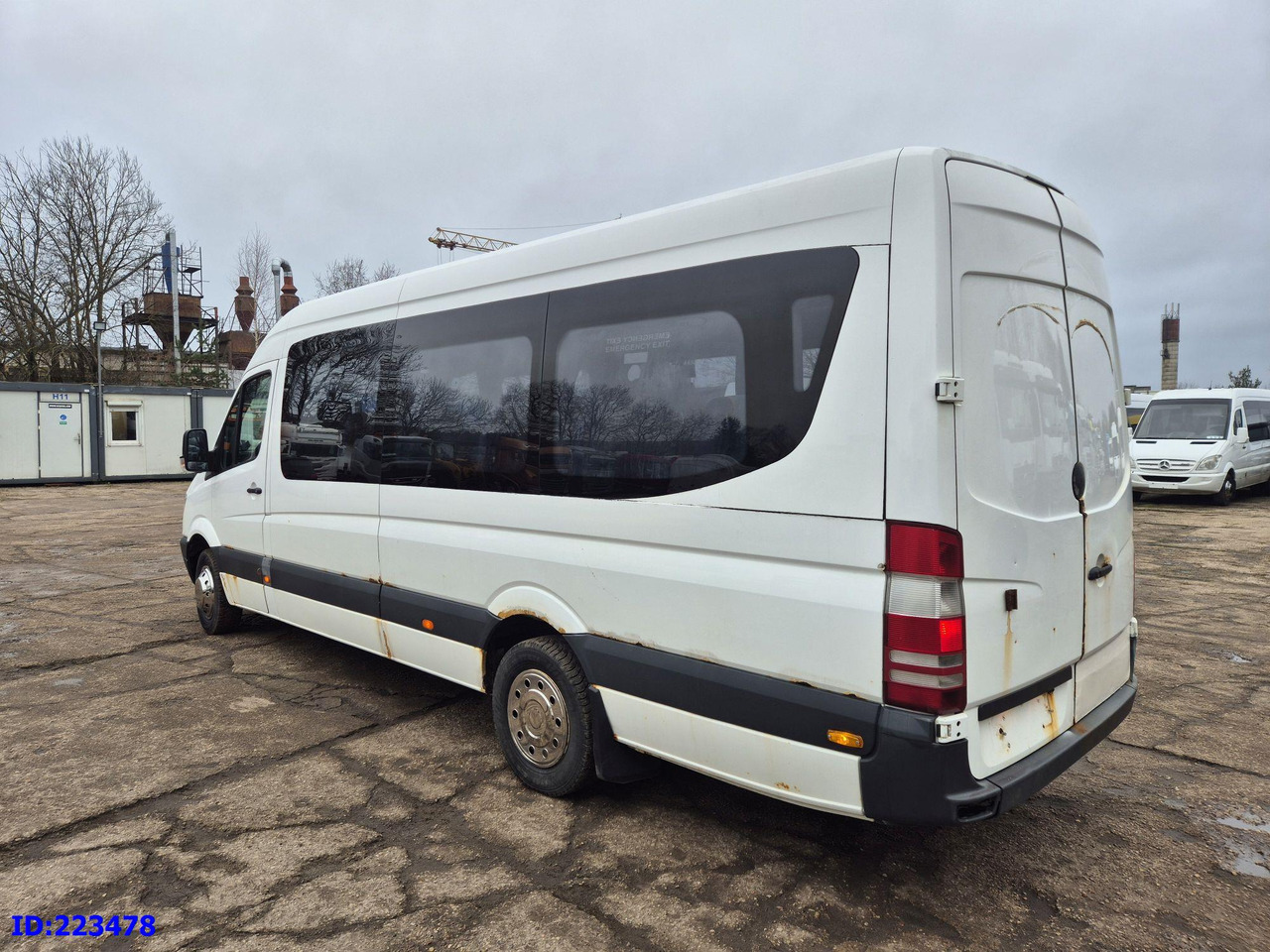 MERCEDES-BENZ Sprinter 518 - VIP - 20-seater - אוטובוס בין עירוני: תמונה 5 MERCEDES-BENZ Sprinter 518 - VIP - 20-seater - אוטובוס בין עירוני: תמונה 5
