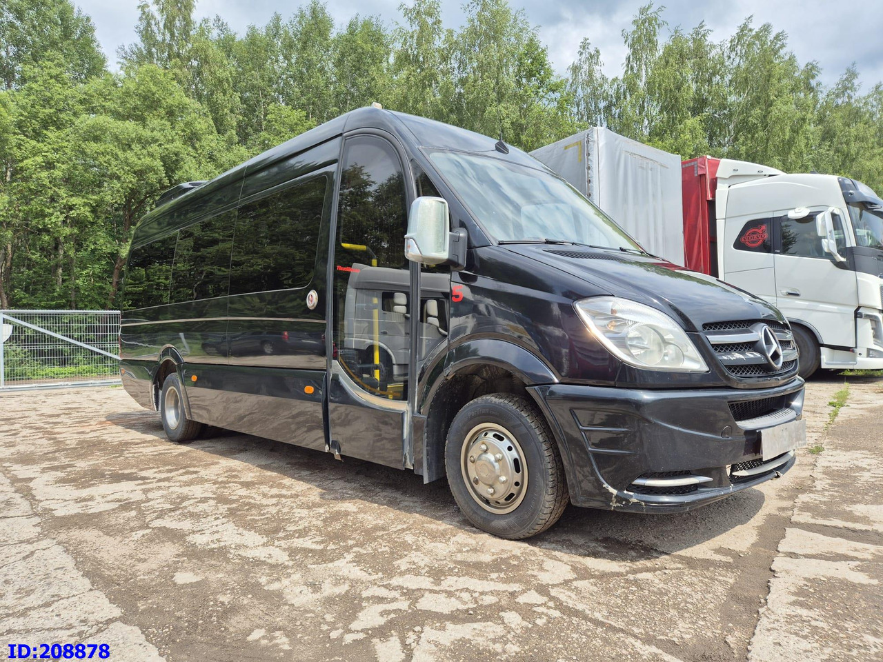MERCEDES-BENZ Sprinter 519 -VIP- 17 places - אוטובוס בין עירוני: תמונה 4 MERCEDES-BENZ Sprinter 519 -VIP- 17 places - אוטובוס בין עירוני: תמונה 4