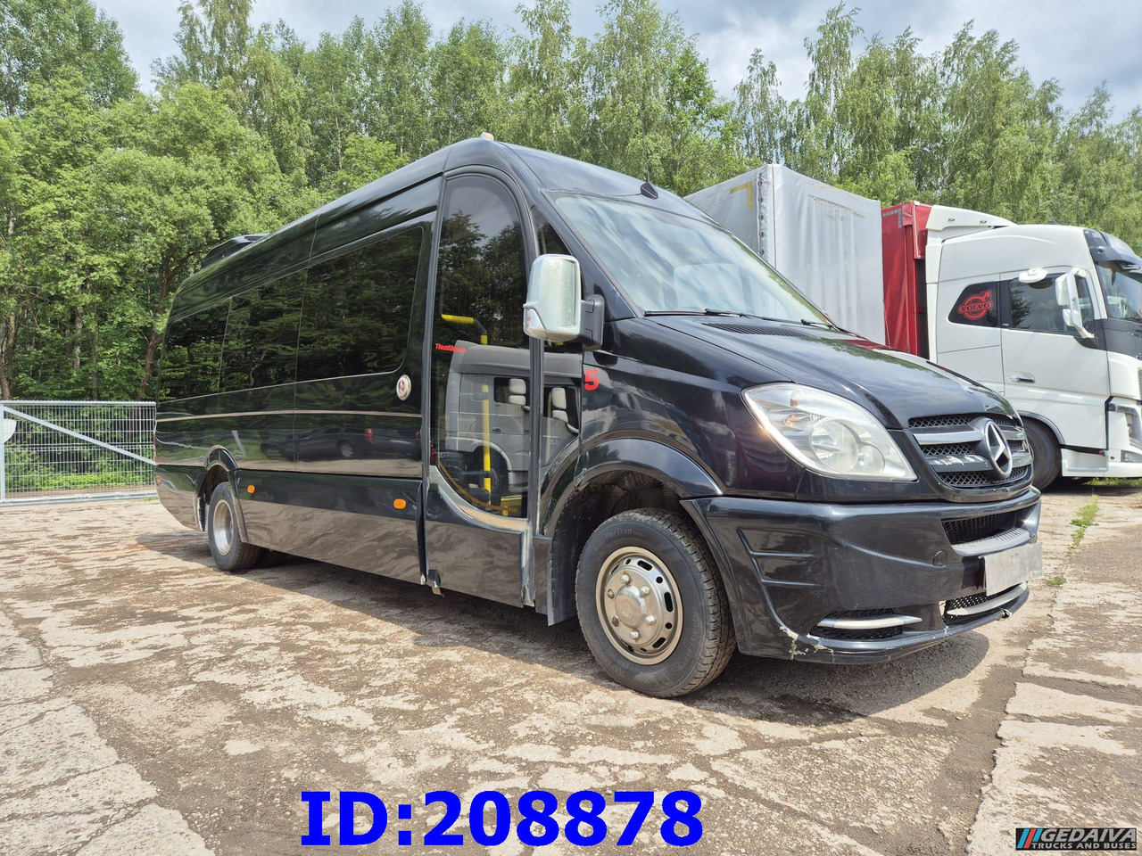 MERCEDES-BENZ Sprinter 519 -VIP- 17 places - אוטובוס בין עירוני: תמונה 4 MERCEDES-BENZ Sprinter 519 -VIP- 17 places - אוטובוס בין עירוני: תמונה 4