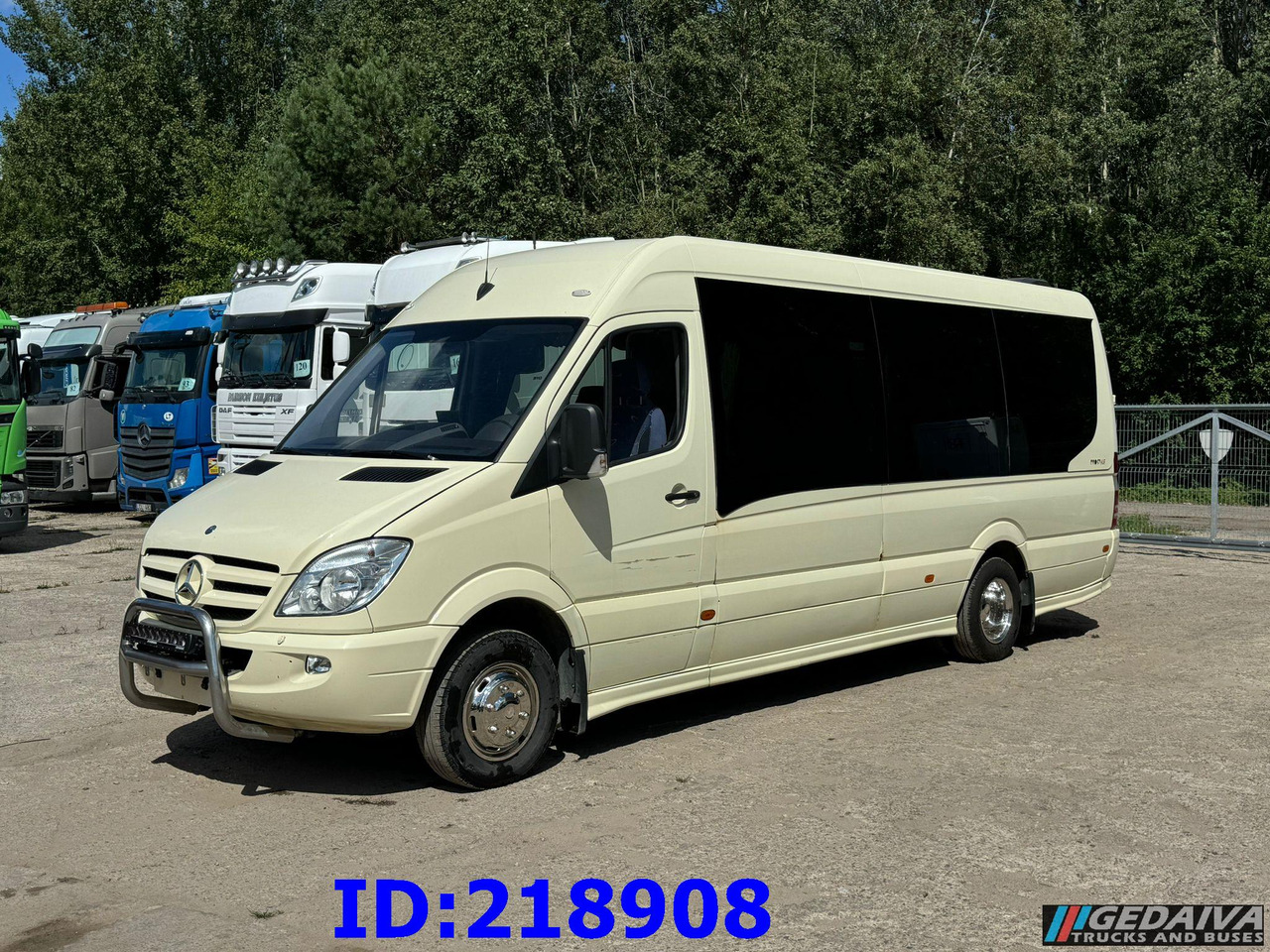 MERCEDES-BENZ Sprinter 519 VIP 18-Place Prostyle Euro5 - אוטובוס בין עירוני: תמונה 4 MERCEDES-BENZ Sprinter 519 VIP 18-Place Prostyle Euro5 - אוטובוס בין עירוני: תמונה 4