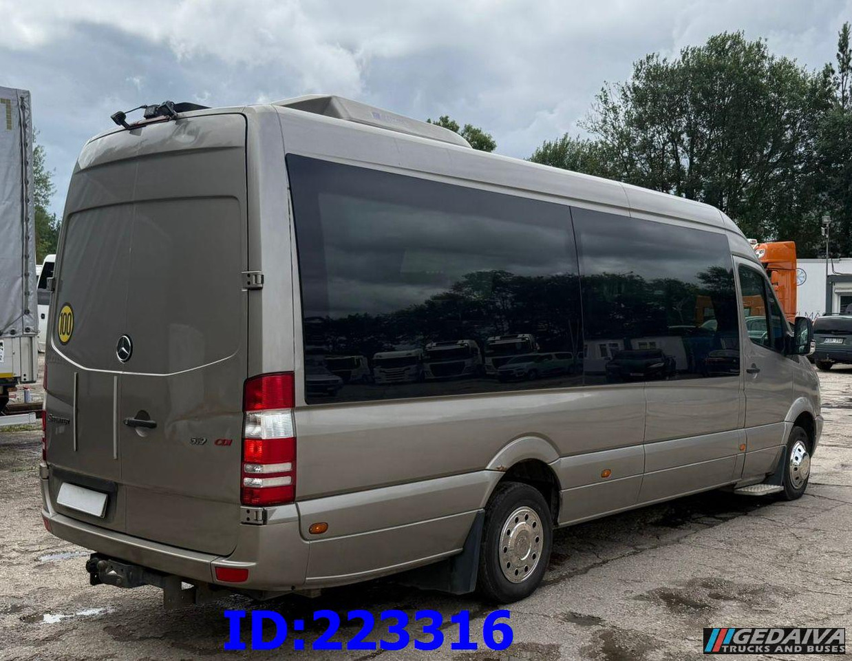MERCEDES-BENZ Sprinter 519 VIP - 18 Seater - Euro 5 - אוטובוס בין עירוני: תמונה 5 MERCEDES-BENZ Sprinter 519 VIP - 18 Seater - Euro 5 - אוטובוס בין עירוני: תמונה 5