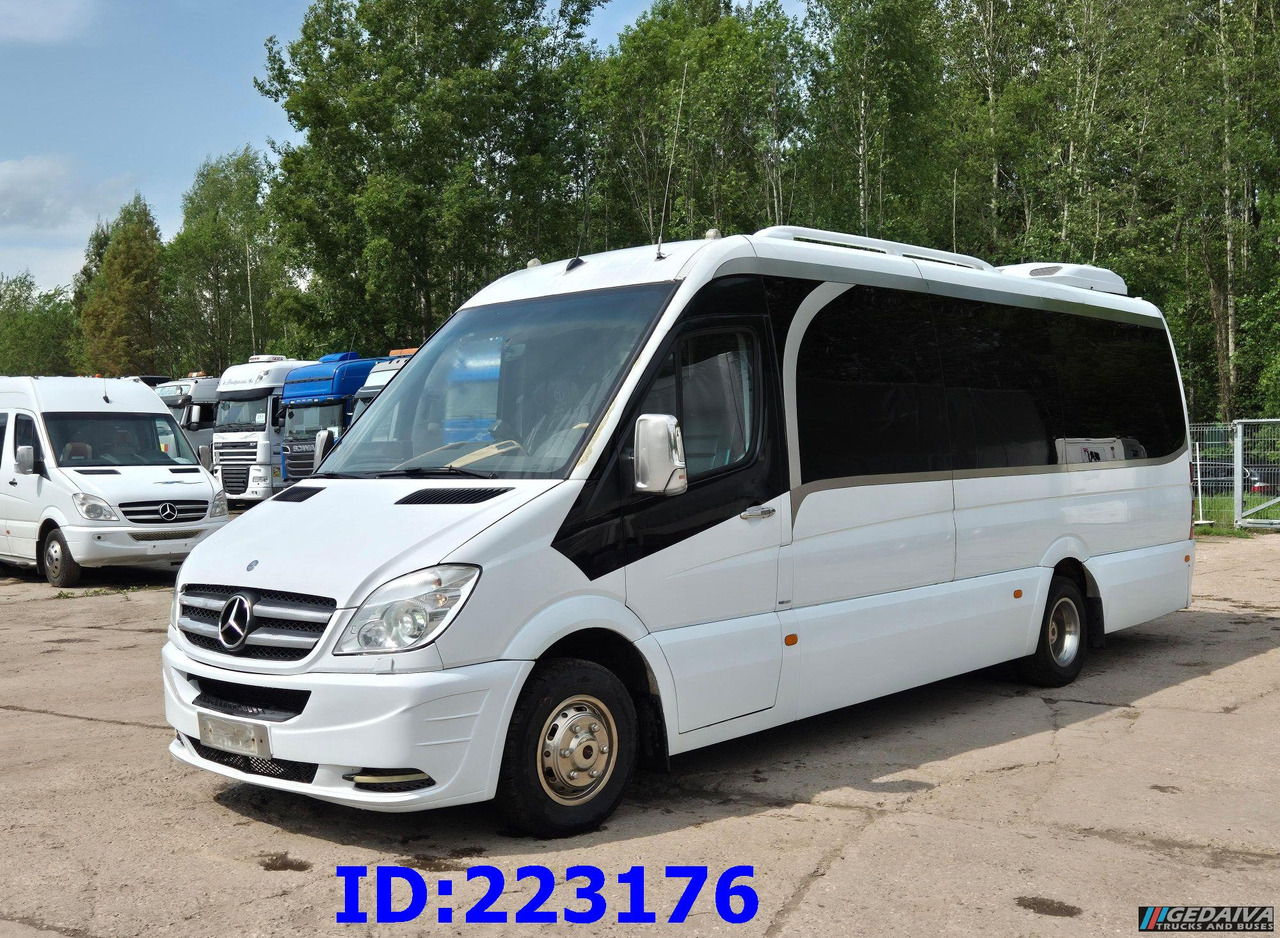 MERCEDES-BENZ Sprinter 519 VIP Luxury - מיניבוס, כלי רכב מסחרי לנוסעים: תמונה 3 MERCEDES-BENZ Sprinter 519 VIP Luxury - מיניבוס, כלי רכב מסחרי לנוסעים: תמונה 3
