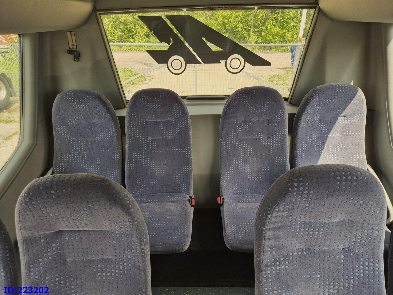 מיניבוס, אוטובוס בין עירוני MERCEDES-BENZ Sunrider 818D Vario 33 - Seater: תמונה 15