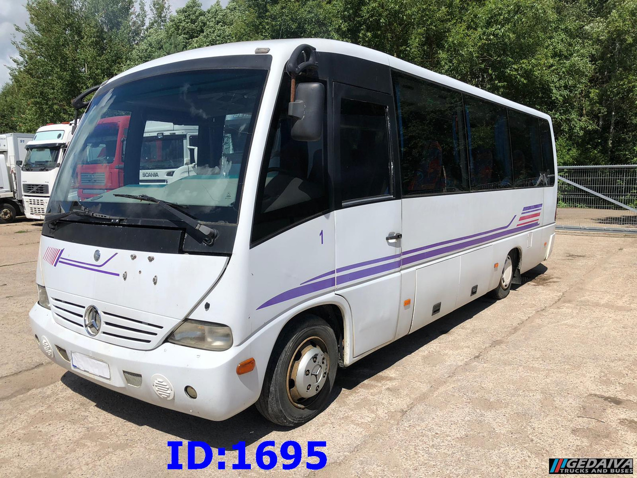 MERCEDES-BENZ Vario Medio 815 30-Seater - אוטובוס בין עירוני: תמונה 4 MERCEDES-BENZ Vario Medio 815 30-Seater - אוטובוס בין עירוני: תמונה 4