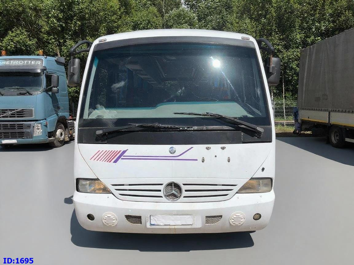 MERCEDES-BENZ Vario Medio 815 30-Seater - מיניבוס, אוטובוס בין עירוני: תמונה 2 MERCEDES-BENZ Vario Medio 815 30-Seater - מיניבוס, אוטובוס בין עירוני: תמונה 2