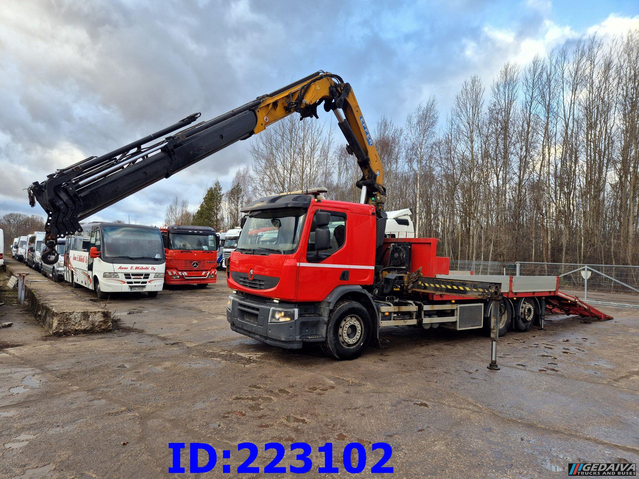 RENAULT Lander 430.26 6x2 + Crane EFFER 225/5S - משאית צד נופל/ שטוחה: תמונה 1 RENAULT Lander 430.26 6x2 + Crane EFFER 225/5S - משאית צד נופל/ שטוחה: תמונה 1