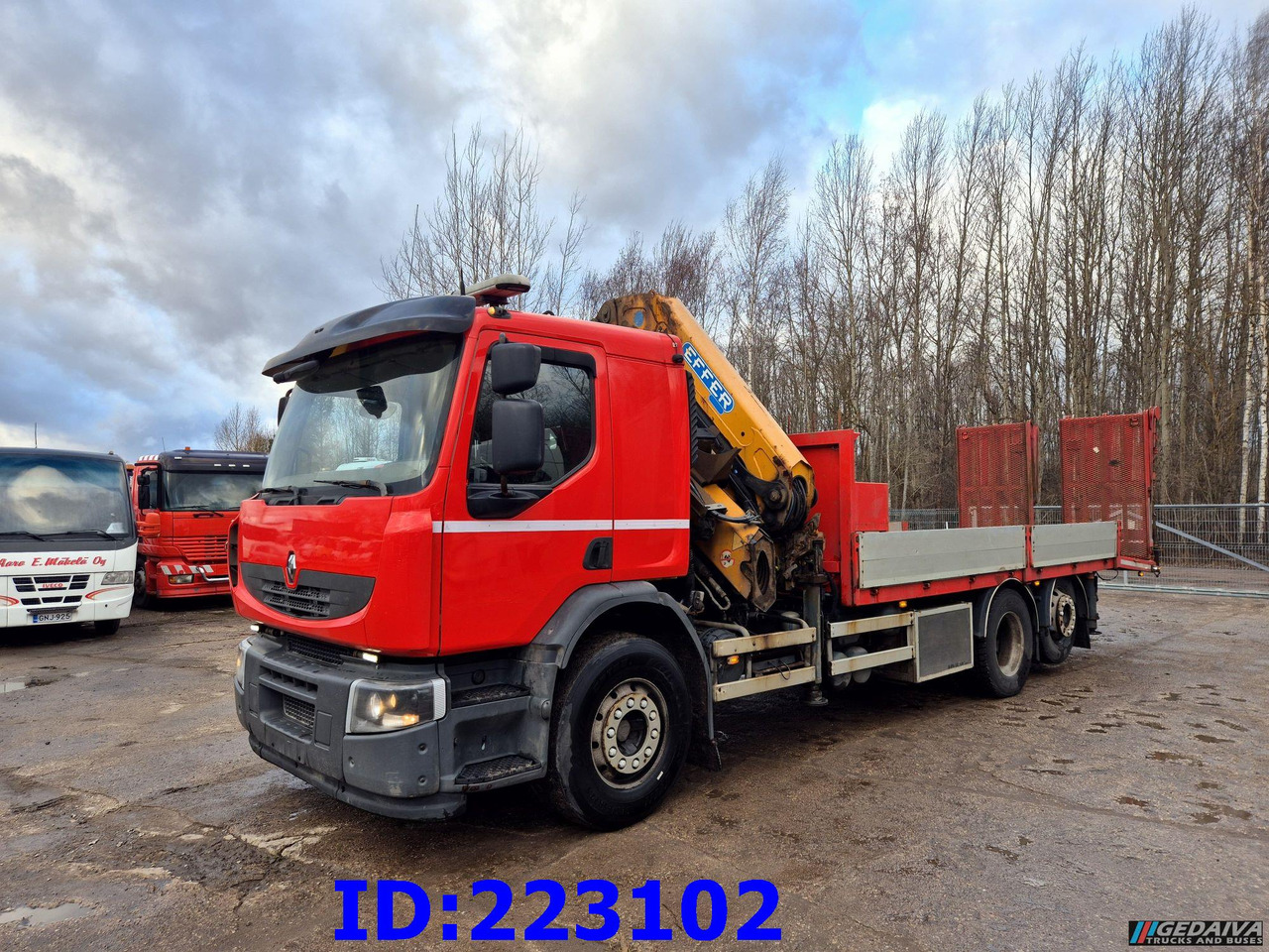 RENAULT Lander 430.26 6x2 + Crane EFFER 225/5S - משאית צד נופל/ שטוחה: תמונה 2 RENAULT Lander 430.26 6x2 + Crane EFFER 225/5S - משאית צד נופל/ שטוחה: תמונה 2