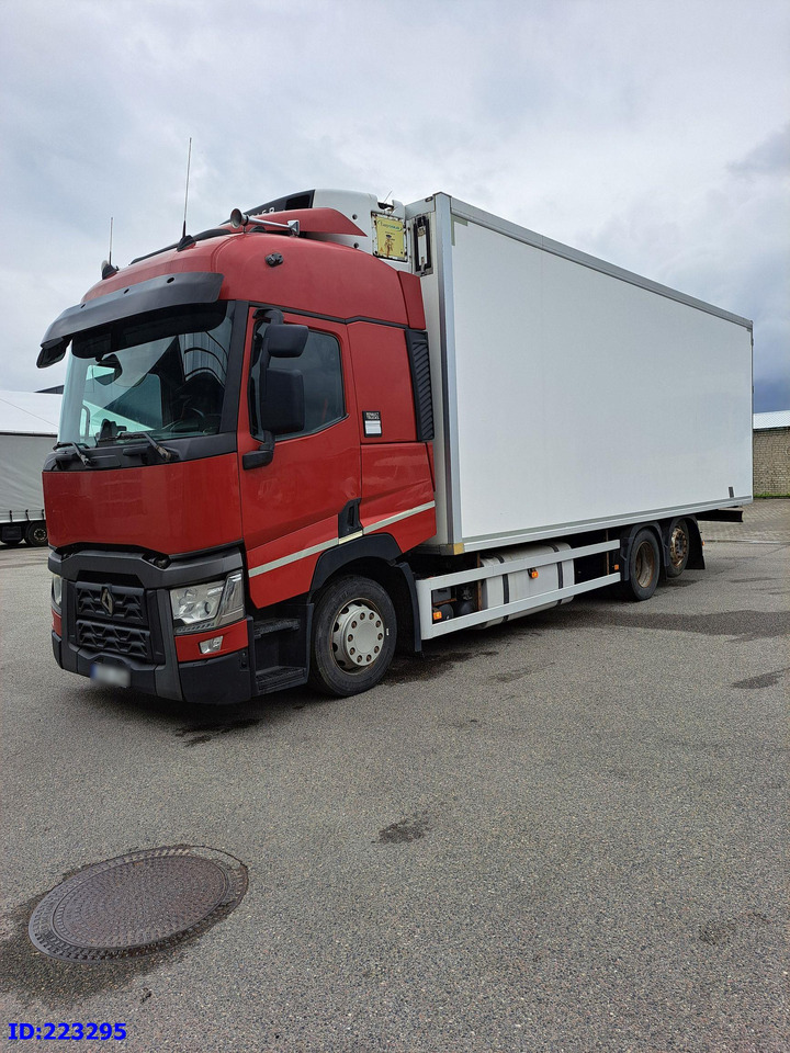 RENAULT T 6x2 Euro 6 Refrigerated + Carrier Supra - משאית קירור: תמונה 1 RENAULT T 6x2 Euro 6 Refrigerated + Carrier Supra - משאית קירור: תמונה 1