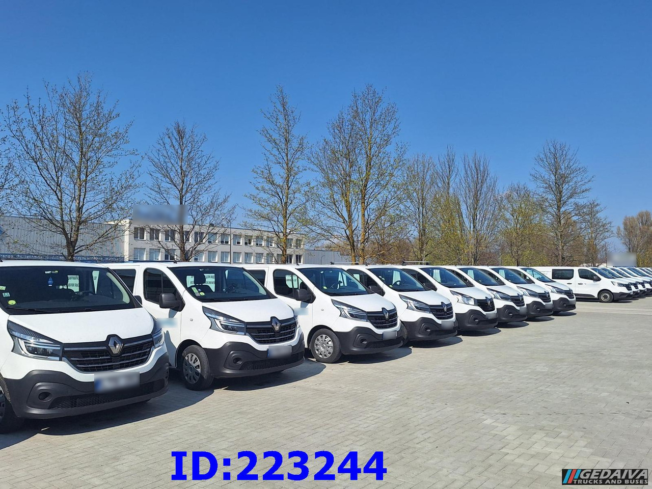 RENAULT Trafic (6pcs. available) - כלי רכב מסחרי קומבי: תמונה 1 RENAULT Trafic (6pcs. available) - כלי רכב מסחרי קומבי: תמונה 1