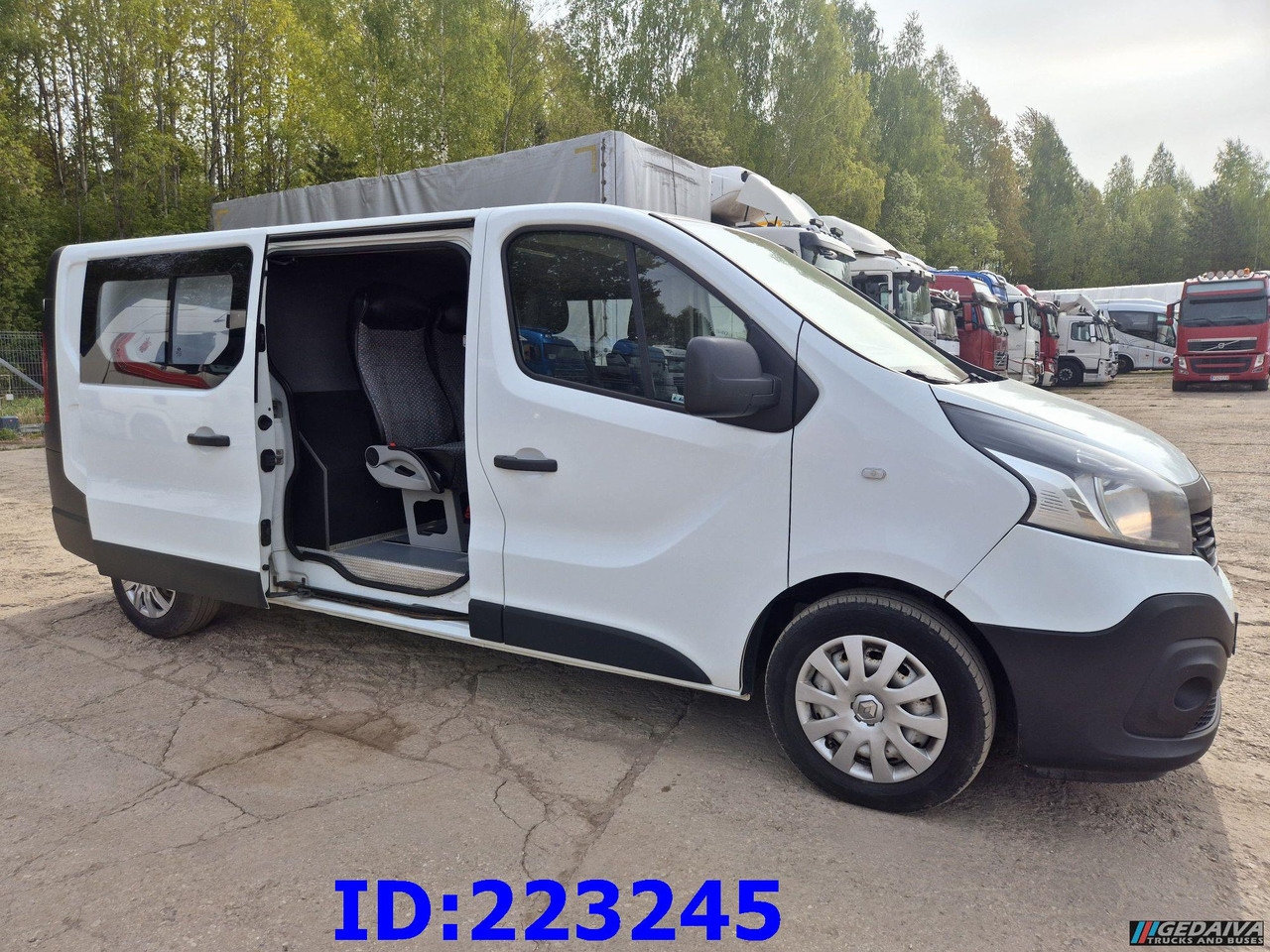 RENAULT Trafic Euro6 - כלי רכב מסחרי קומבי: תמונה 5 RENAULT Trafic Euro6 - כלי רכב מסחרי קומבי: תמונה 5