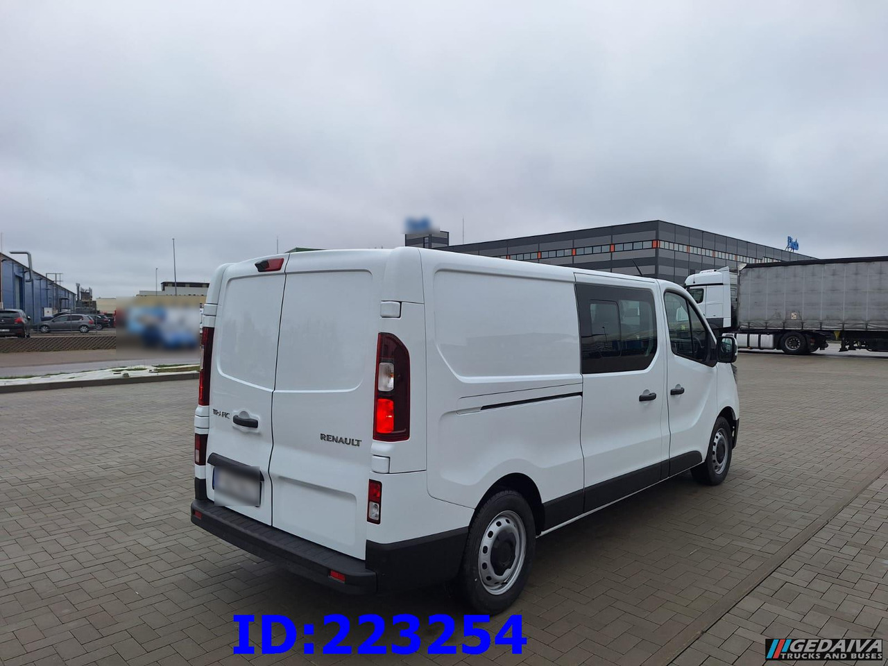 RENAULT Trafic NEW 2025 - כלי רכב מסחרי קומבי: תמונה 5 RENAULT Trafic NEW 2025 - כלי רכב מסחרי קומבי: תמונה 5