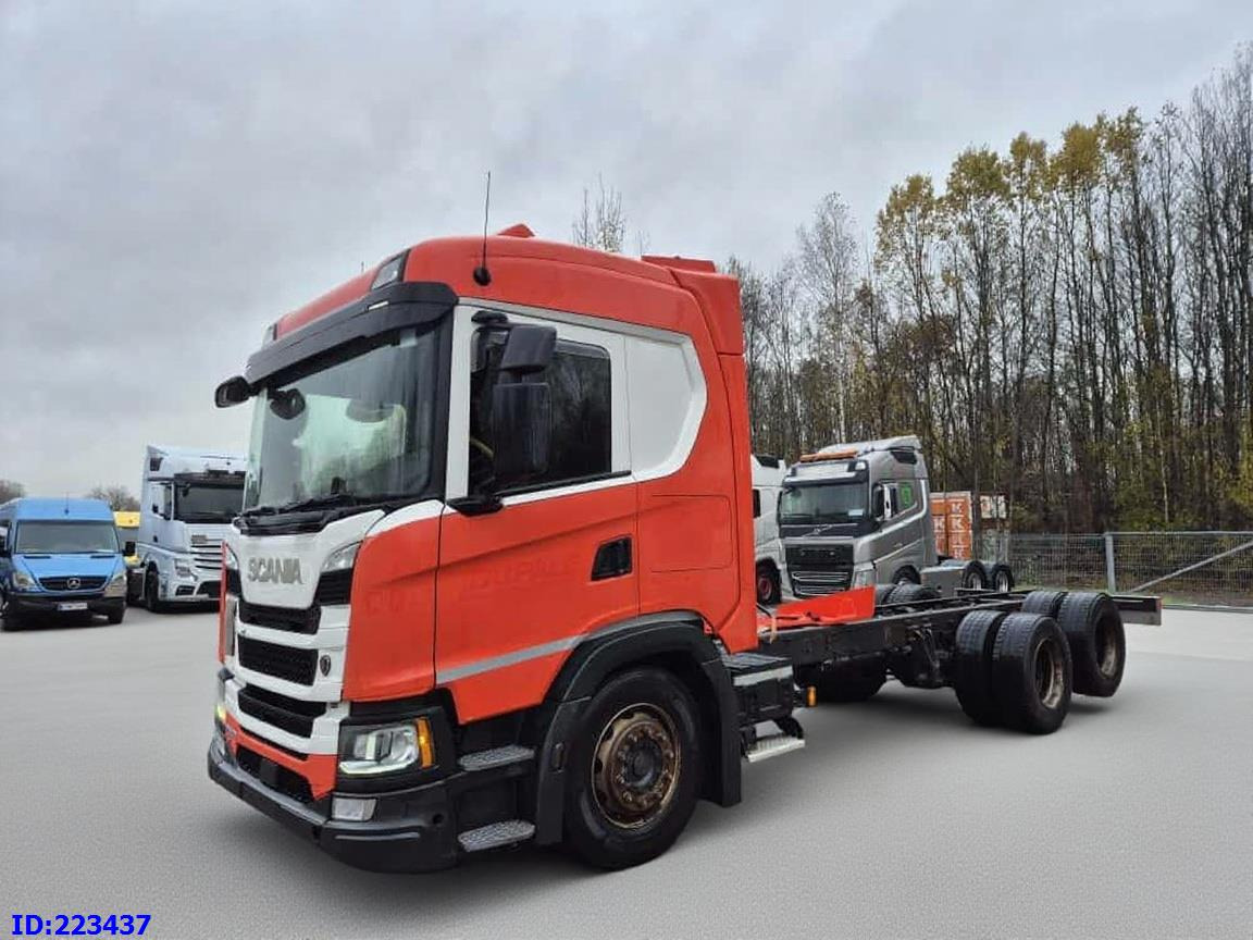 SCANIA G500 6×2 - משאית עם שלדת תא: תמונה 1 SCANIA G500 6×2 - משאית עם שלדת תא: תמונה 1