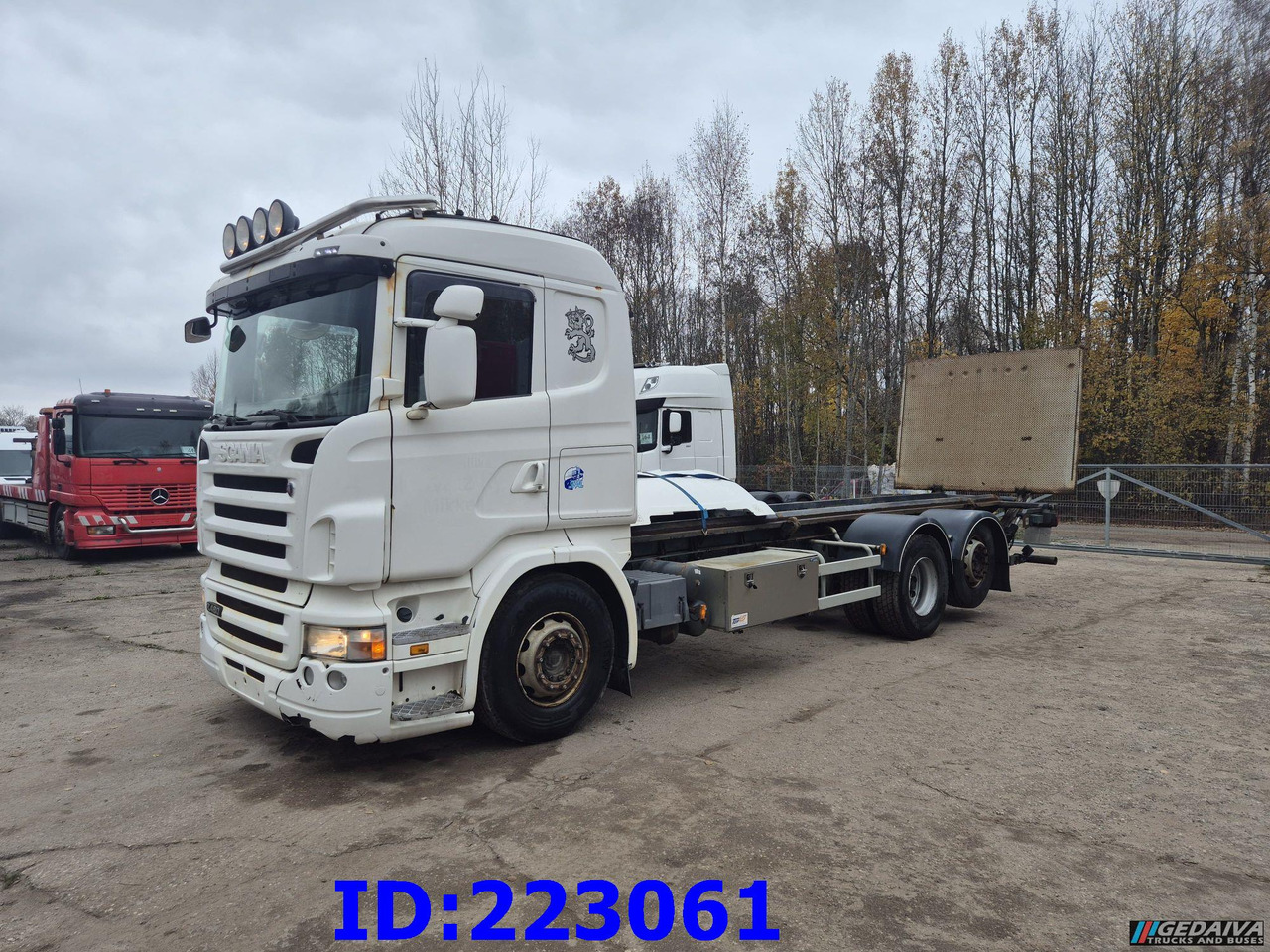 SCANIA R480 6X2 3 Pedals - משאית עם שלדת תא: תמונה 1 SCANIA R480 6X2 3 Pedals - משאית עם שלדת תא: תמונה 1