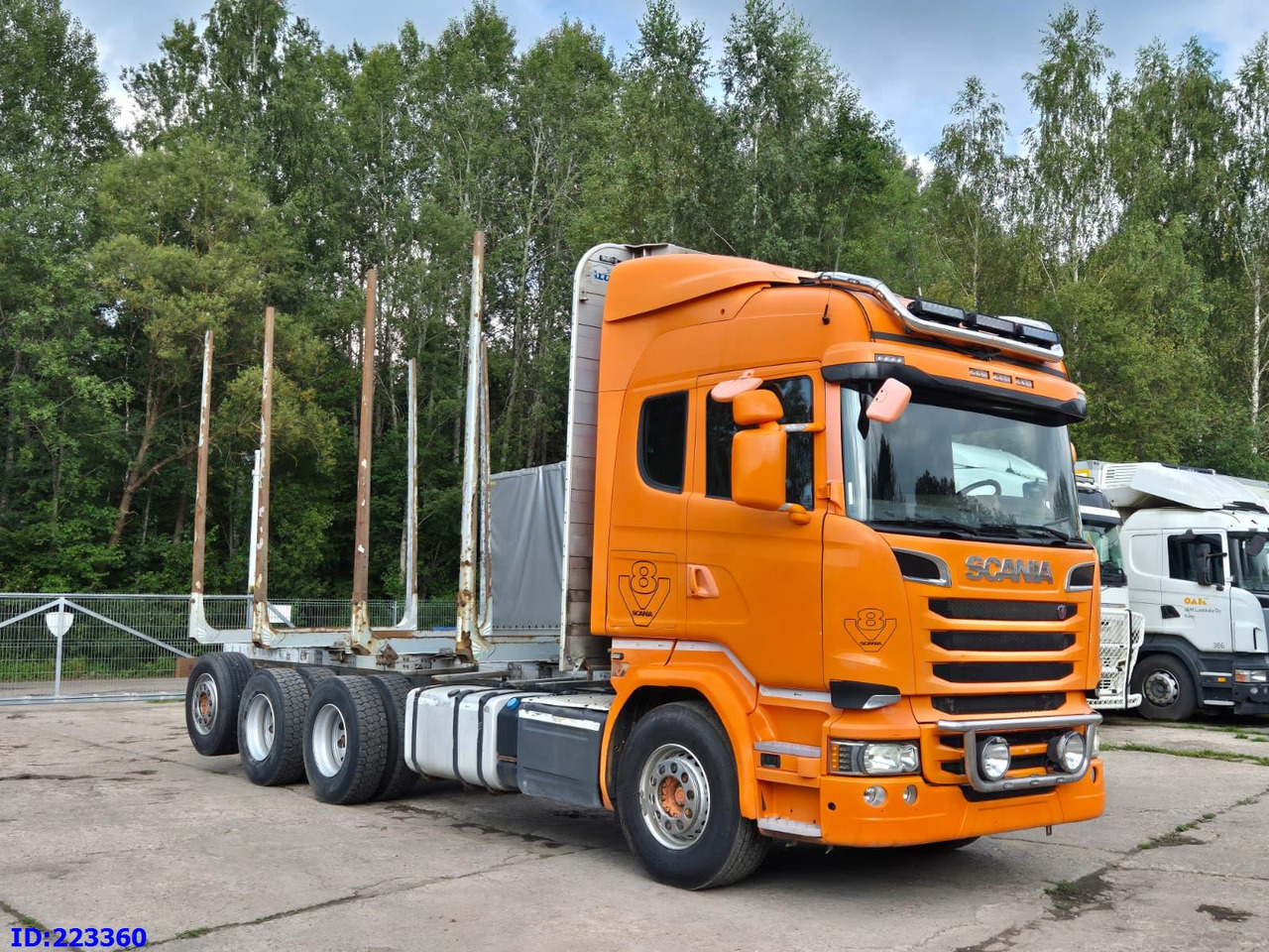 SCANIA R580 8X4 V8 Retarder - משאית עץ: תמונה 2 SCANIA R580 8X4 V8 Retarder - משאית עץ: תמונה 2