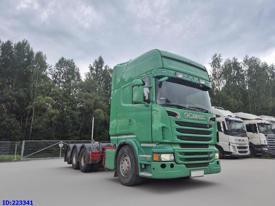 SCANIA R620 - 8x4 - Steering axle - Retarder - משאית עם שלדת תא: תמונה 4 SCANIA R620 - 8x4 - Steering axle - Retarder - משאית עם שלדת תא: תמונה 4