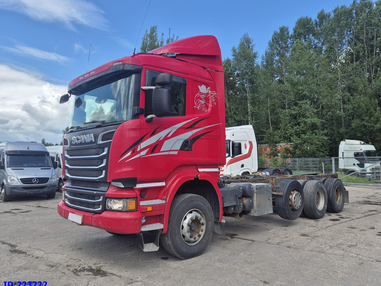 SCANIA R620 - 8x4 - Steering axle - משאית עם שלדת תא: תמונה 1 SCANIA R620 - 8x4 - Steering axle - משאית עם שלדת תא: תמונה 1