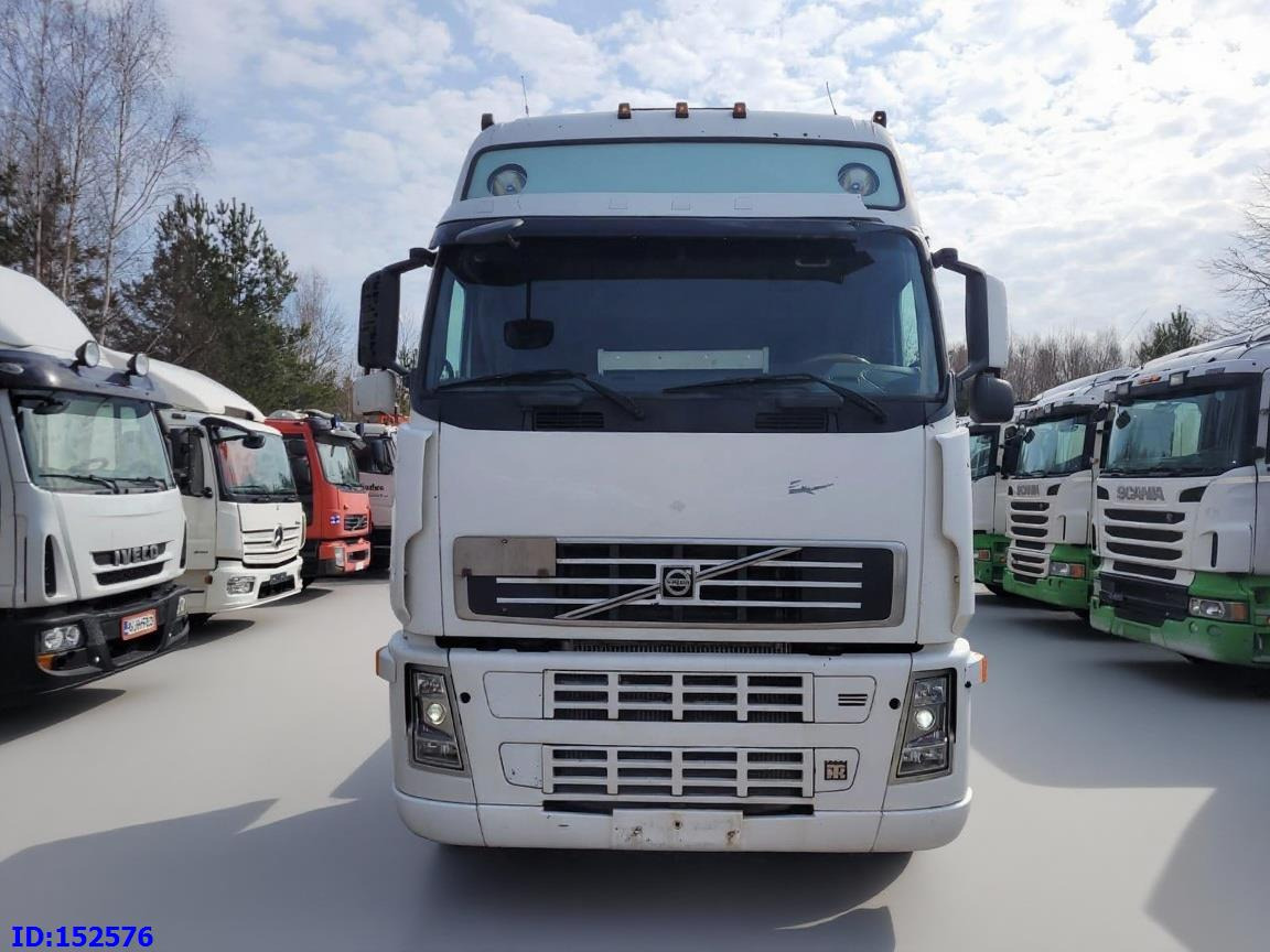 VOLVO FH13 480HP 6x2 - יחידת טרקטור: תמונה 2 VOLVO FH13 480HP 6x2 - יחידת טרקטור: תמונה 2