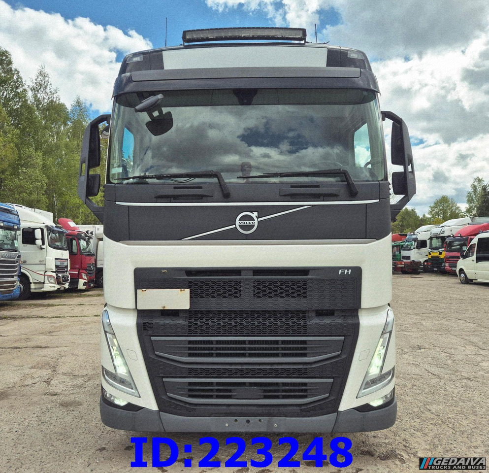 VOLVO FH13 500HP 6x4 - יחידת טרקטור: תמונה 2 VOLVO FH13 500HP 6x4 - יחידת טרקטור: תמונה 2