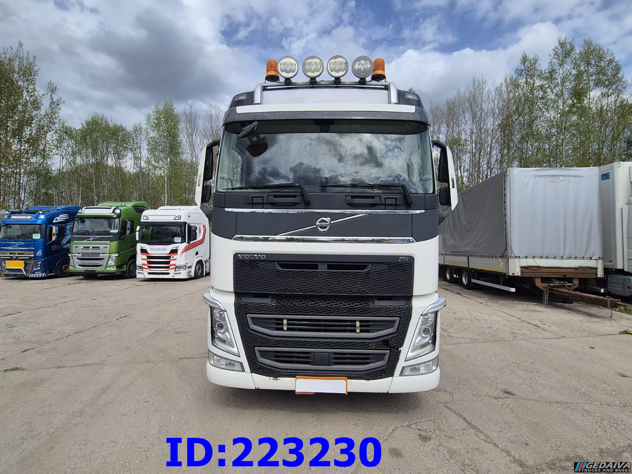 VOLVO FH13 540HP 6x2 (10 tyre) - יחידת טרקטור: תמונה 2 VOLVO FH13 540HP 6x2 (10 tyre) - יחידת טרקטור: תמונה 2