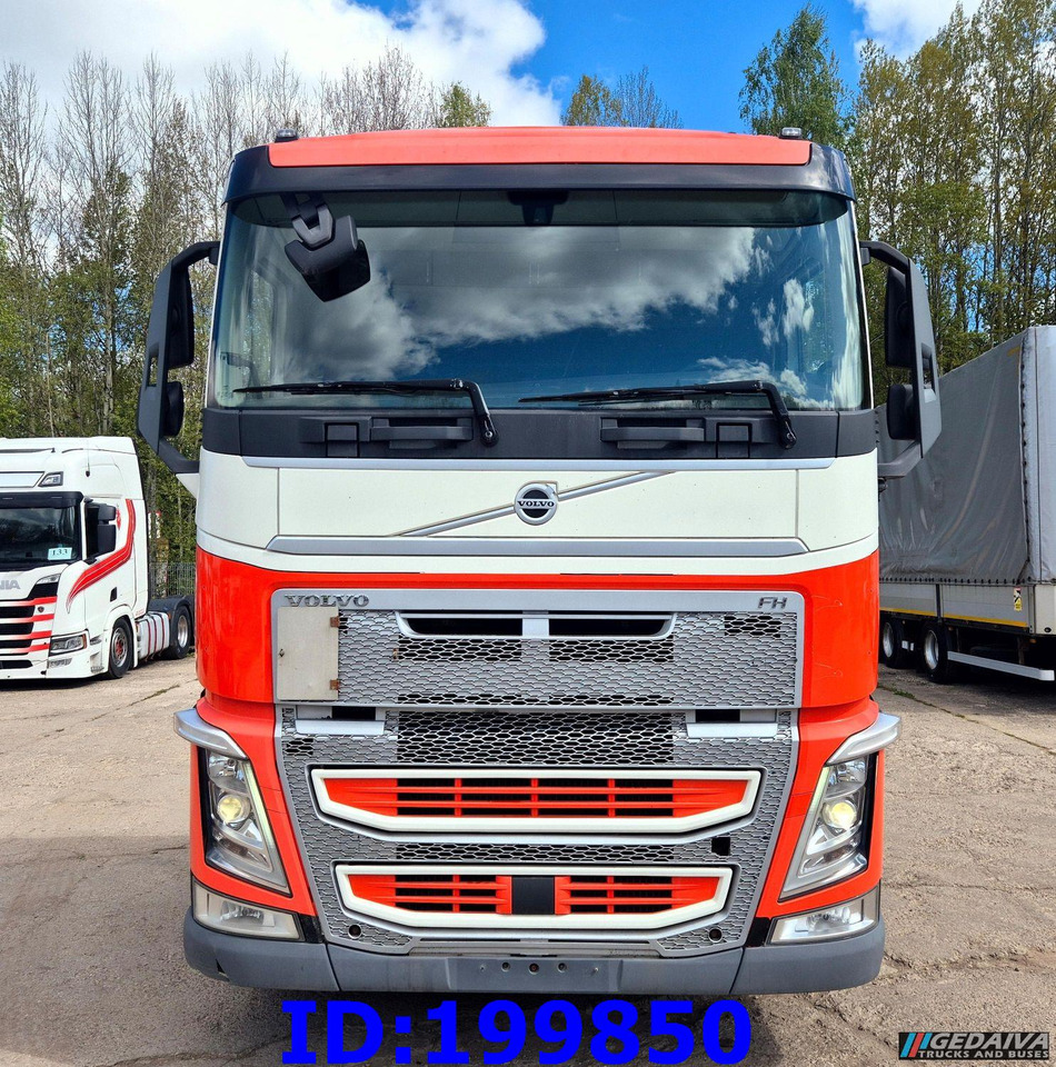 VOLVO FH13 540HP 6x2 Euro6 - משאית עם שלדת תא: תמונה 2 VOLVO FH13 540HP 6x2 Euro6 - משאית עם שלדת תא: תמונה 2