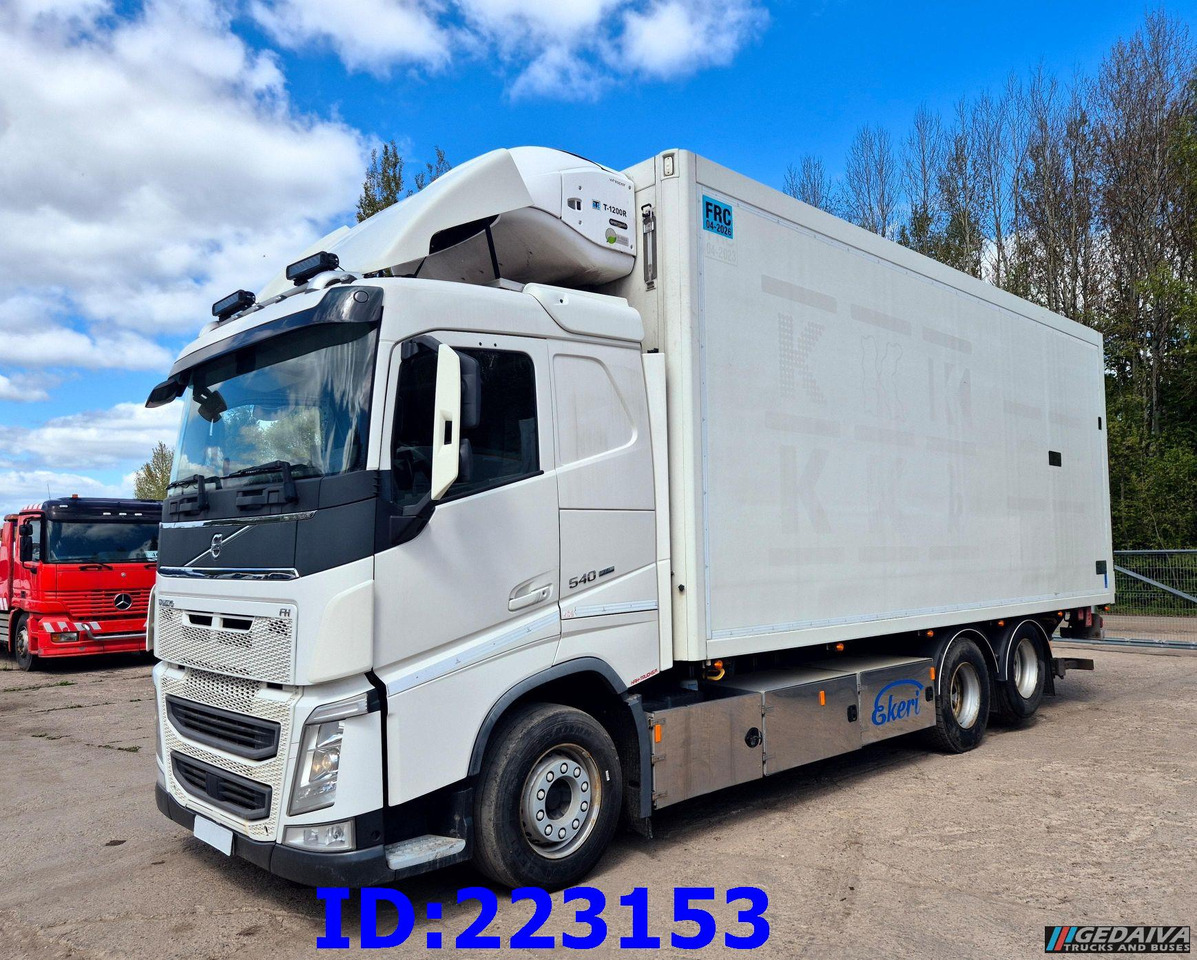 VOLVO FH13 540HP 6x2 FRC Thermoking - משאית קירור: תמונה 1 VOLVO FH13 540HP 6x2 FRC Thermoking - משאית קירור: תמונה 1