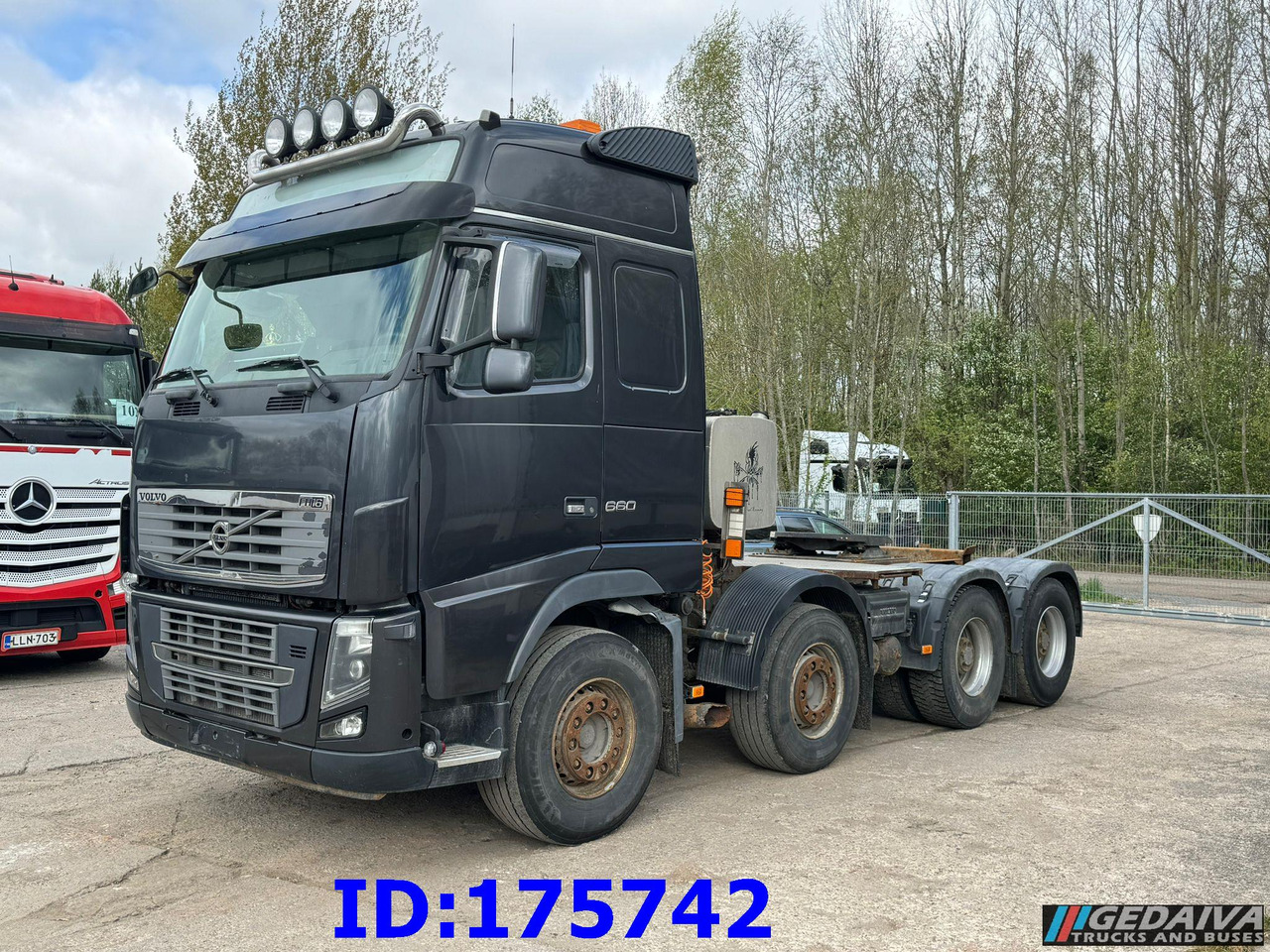 VOLVO FH16 660HP 8x4 - יחידת טרקטור: תמונה 1 VOLVO FH16 660HP 8x4 - יחידת טרקטור: תמונה 1