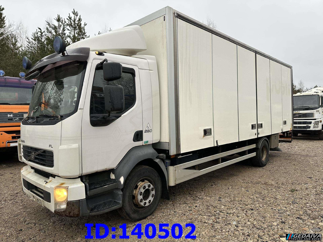 VOLVO FL 280 4x2 Manual Euro5 - משאית תיבה: תמונה 1 VOLVO FL 280 4x2 Manual Euro5 - משאית תיבה: תמונה 1