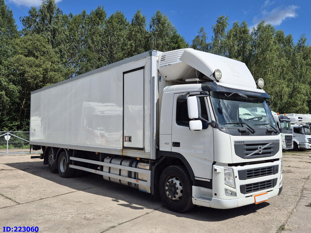 VOLVO FM 410HP - 6X2 - Euro5 -Steering axle - משאית קירור: תמונה 4 VOLVO FM 410HP - 6X2 - Euro5 -Steering axle - משאית קירור: תמונה 4