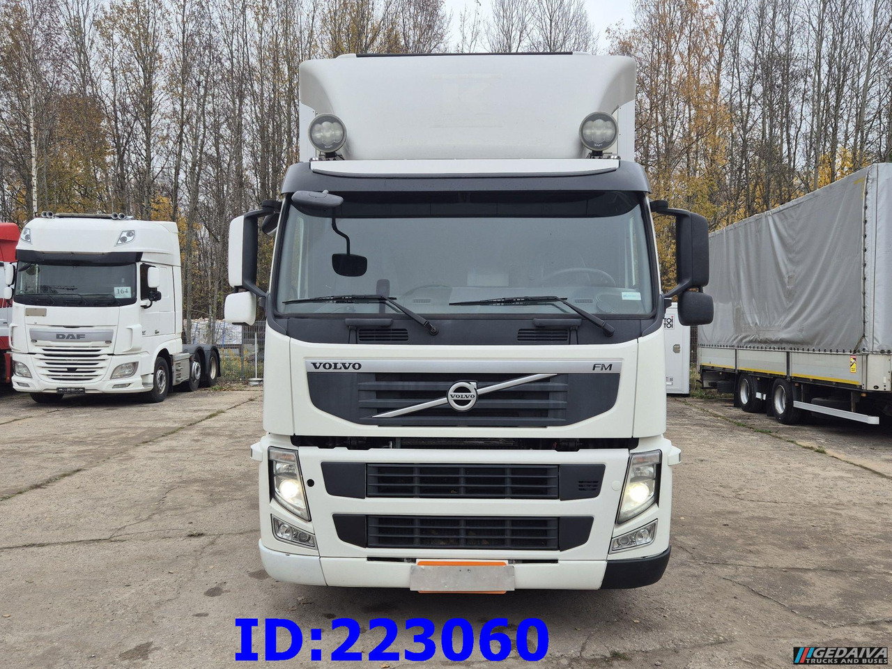 VOLVO FM 410HP - 6X2 - Euro5 -Steering axle - משאית קירור: תמונה 2 VOLVO FM 410HP - 6X2 - Euro5 -Steering axle - משאית קירור: תמונה 2