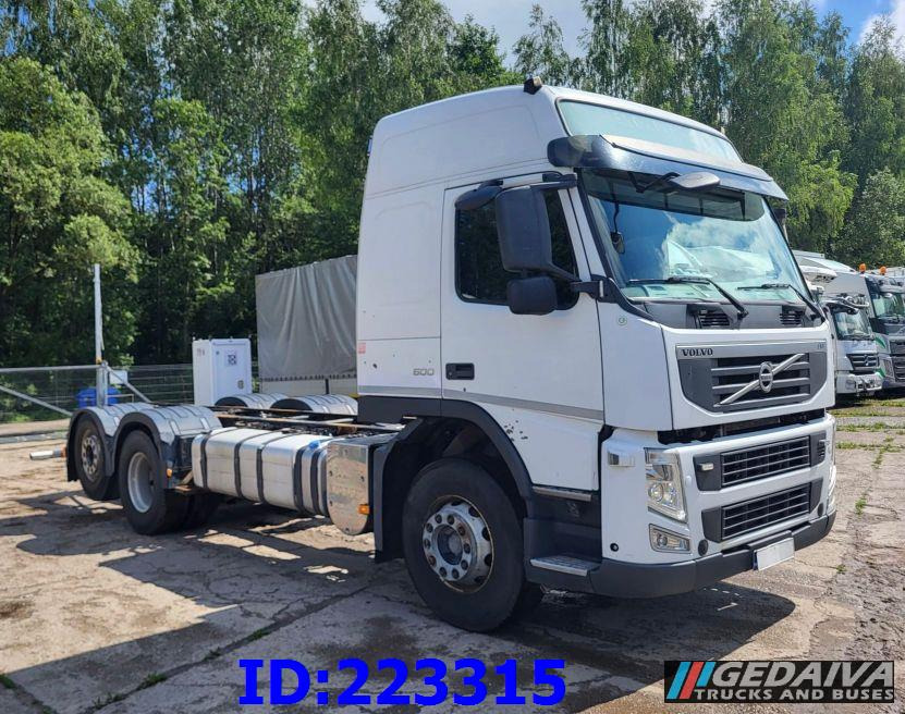 VOLVO FM 500HP 6x2 Euro5 - משאית עם שלדת תא: תמונה 4 VOLVO FM 500HP 6x2 Euro5 - משאית עם שלדת תא: תמונה 4