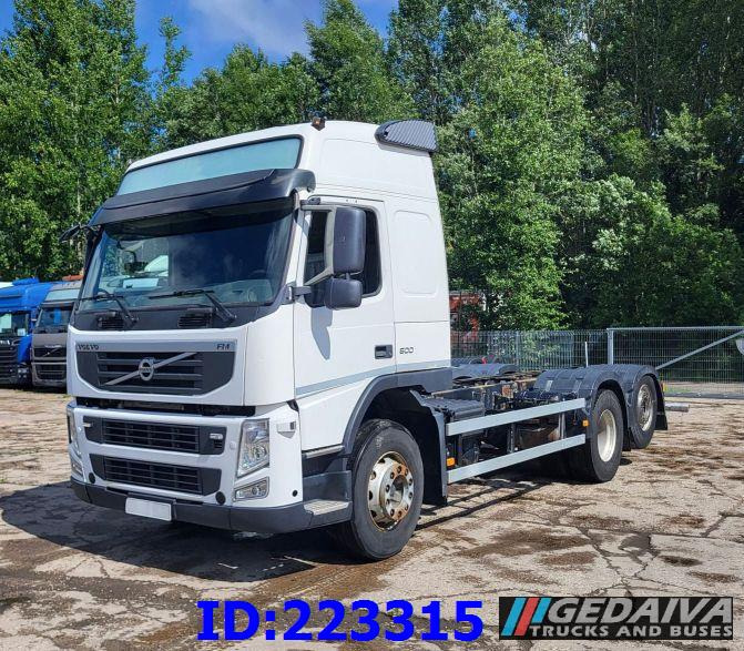 VOLVO FM 500HP 6x2 Euro5 - משאית עם שלדת תא: תמונה 1 VOLVO FM 500HP 6x2 Euro5 - משאית עם שלדת תא: תמונה 1
