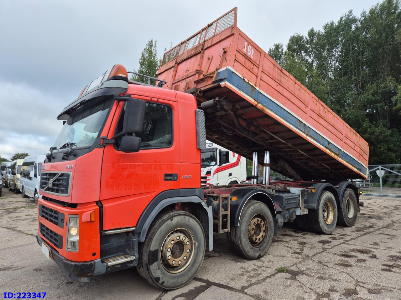 VOLVO FM12 420HP 8X4 Manual - מזהיר: תמונה 1 VOLVO FM12 420HP 8X4 Manual - מזהיר: תמונה 1