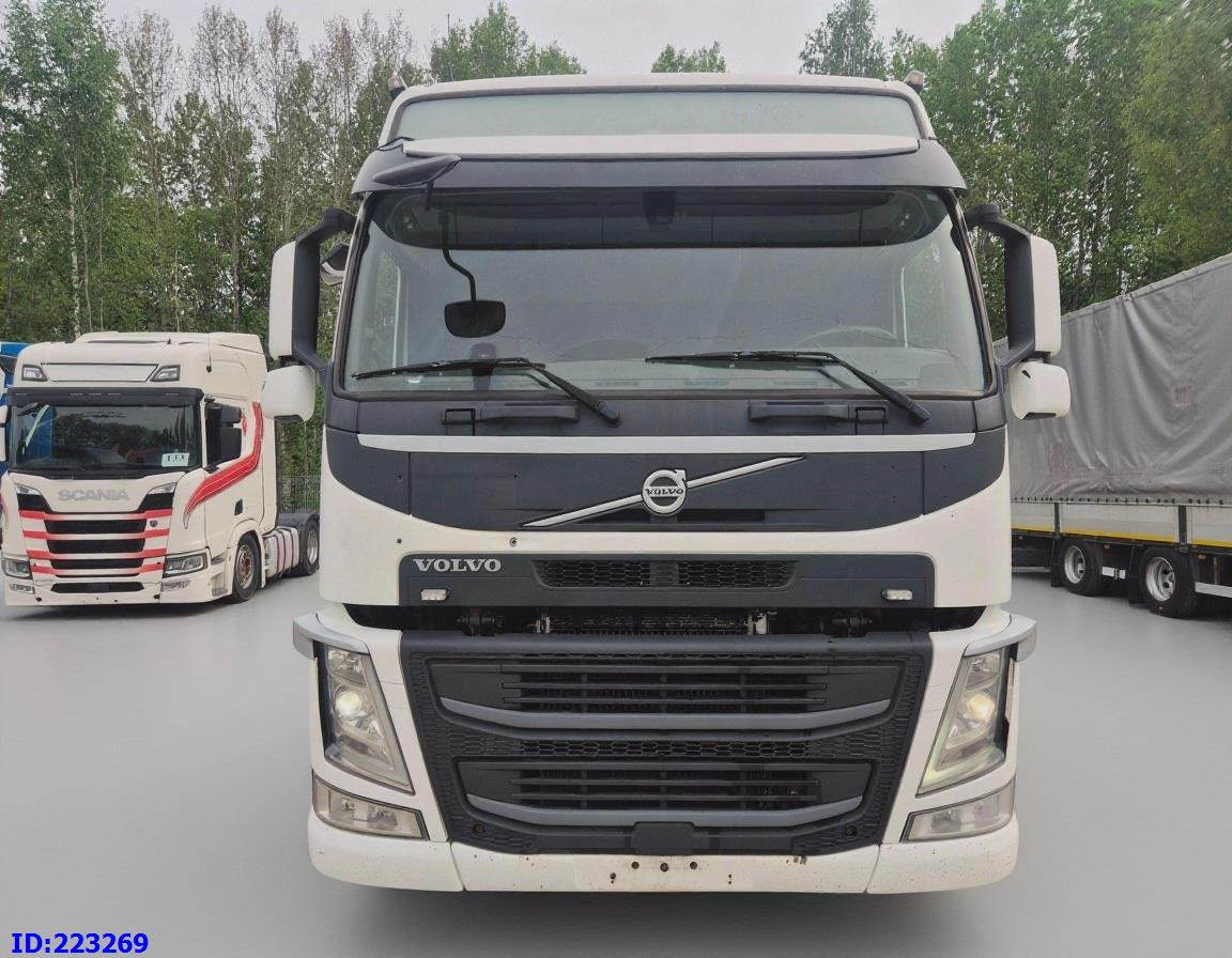 VOLVO FM13 500HP 8x2 (2 steering axels) - משאית עם שלדת תא: תמונה 2 VOLVO FM13 500HP 8x2 (2 steering axels) - משאית עם שלדת תא: תמונה 2