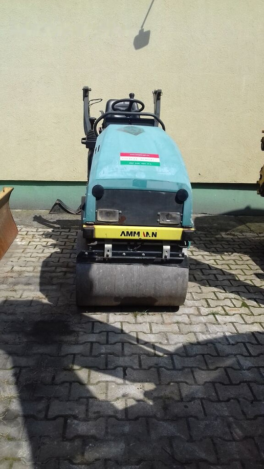 Ammann ARX 12 - מיני רולר: תמונה 2 Ammann ARX 12 - מיני רולר: תמונה 2