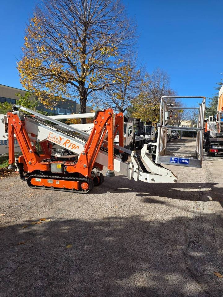 EasyLift R 190 - פלטפורמה אווירית: תמונה 1 EasyLift R 190 - פלטפורמה אווירית: תמונה 1