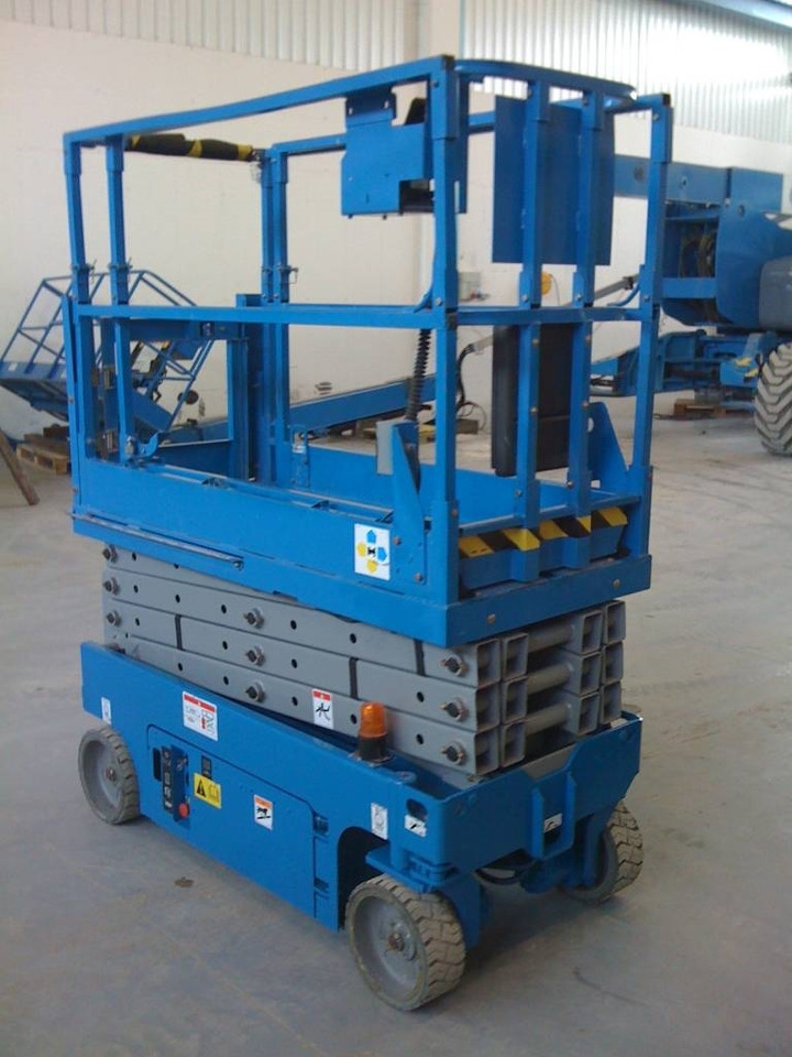Genie GS 1932 - מעלית מספריים: תמונה 2 Genie GS 1932 - מעלית מספריים: תמונה 2